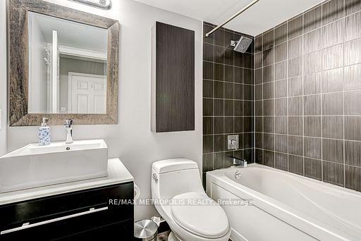 Photo 13 of Unit 609, 88 Grangeway Avenue, Scarborough, Woburn — HOMEH