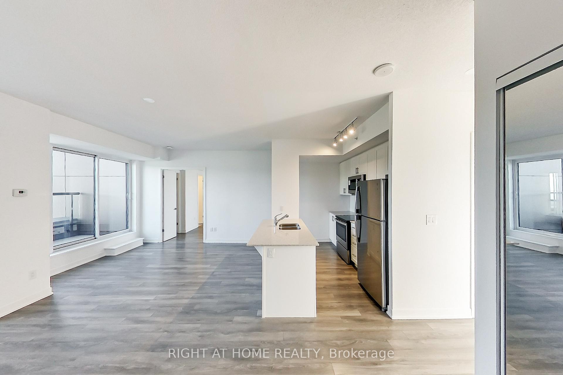 Photo 2 of Unit 1001, 550 North Service Road, Grimsby, Grimsby Beach — HOMEH