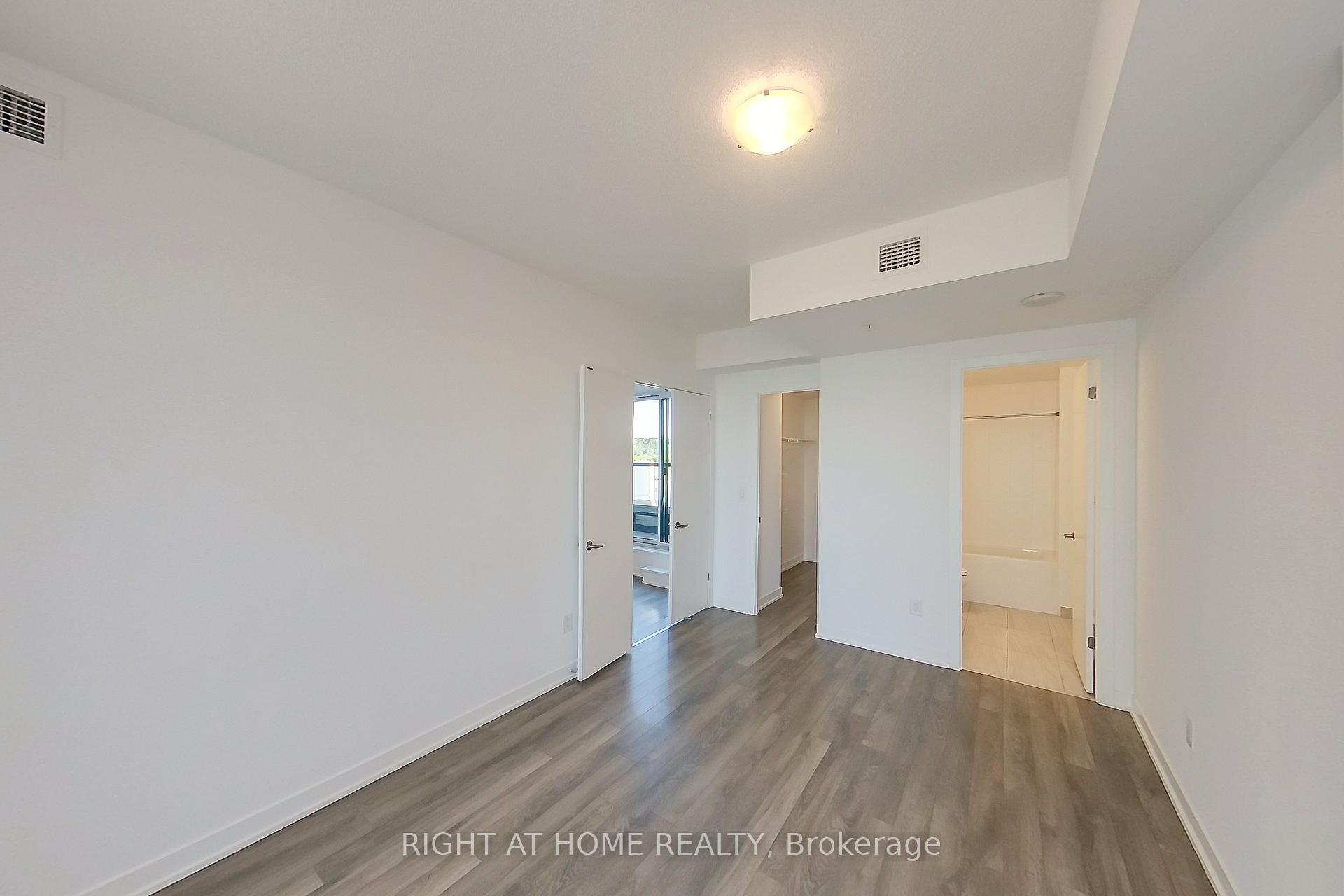 Photo 12 of Unit 1001, 550 North Service Road, Grimsby, Grimsby Beach — HOMEH