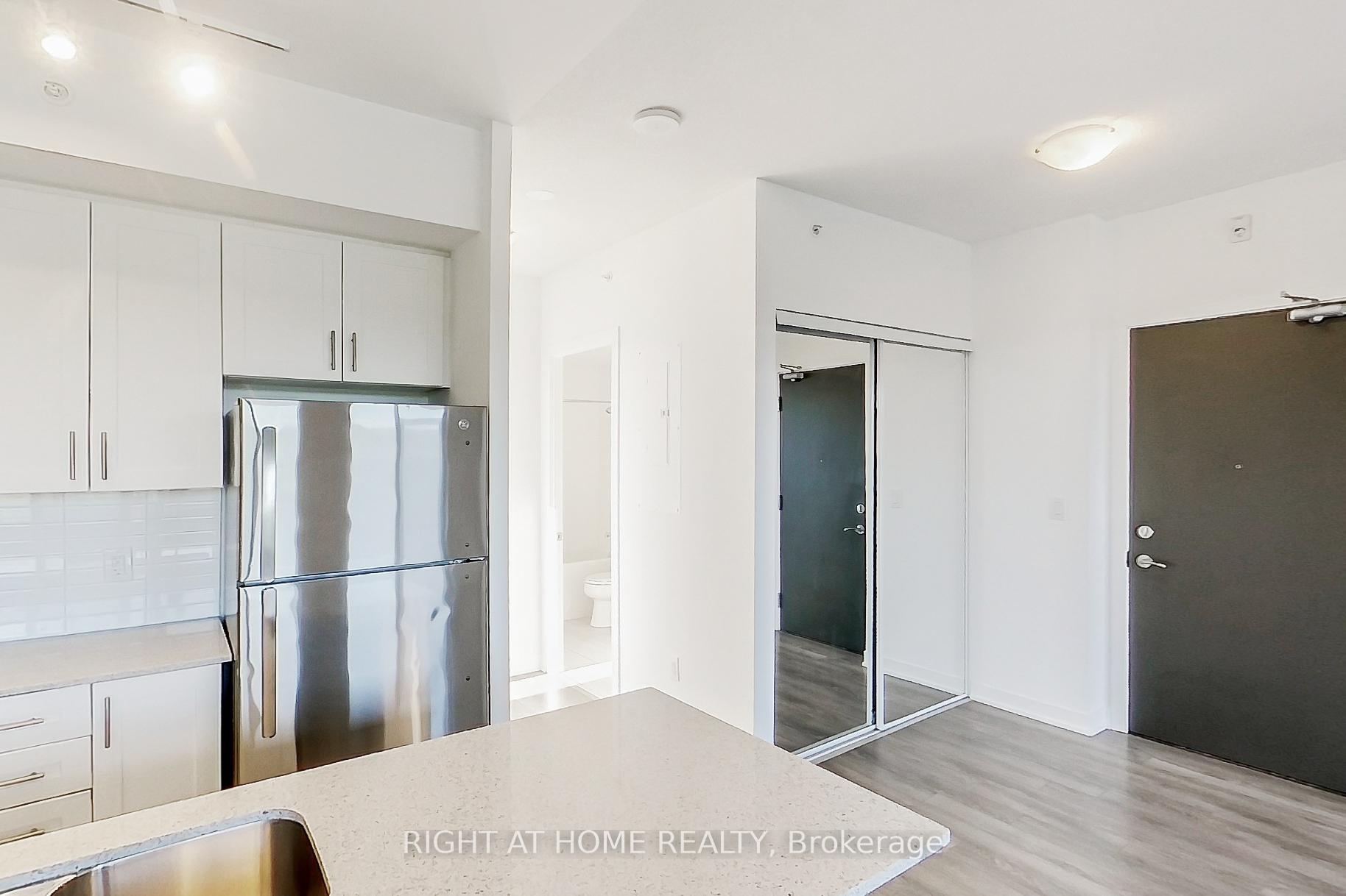 Photo 17 of Unit 1001, 550 North Service Road, Grimsby, Grimsby Beach — HOMEH