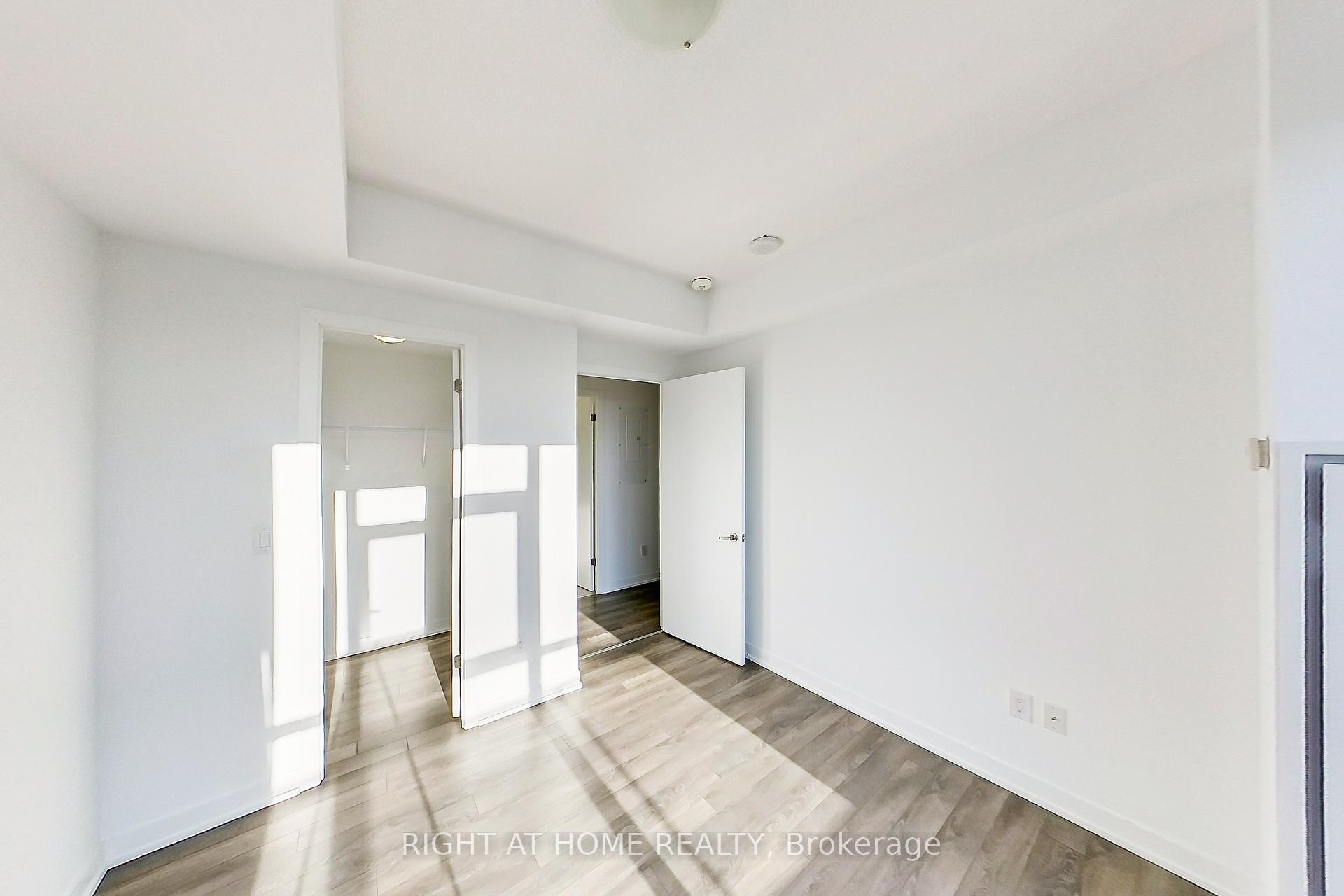 Photo 21 of Unit 1001, 550 North Service Road, Grimsby, Grimsby Beach — HOMEH