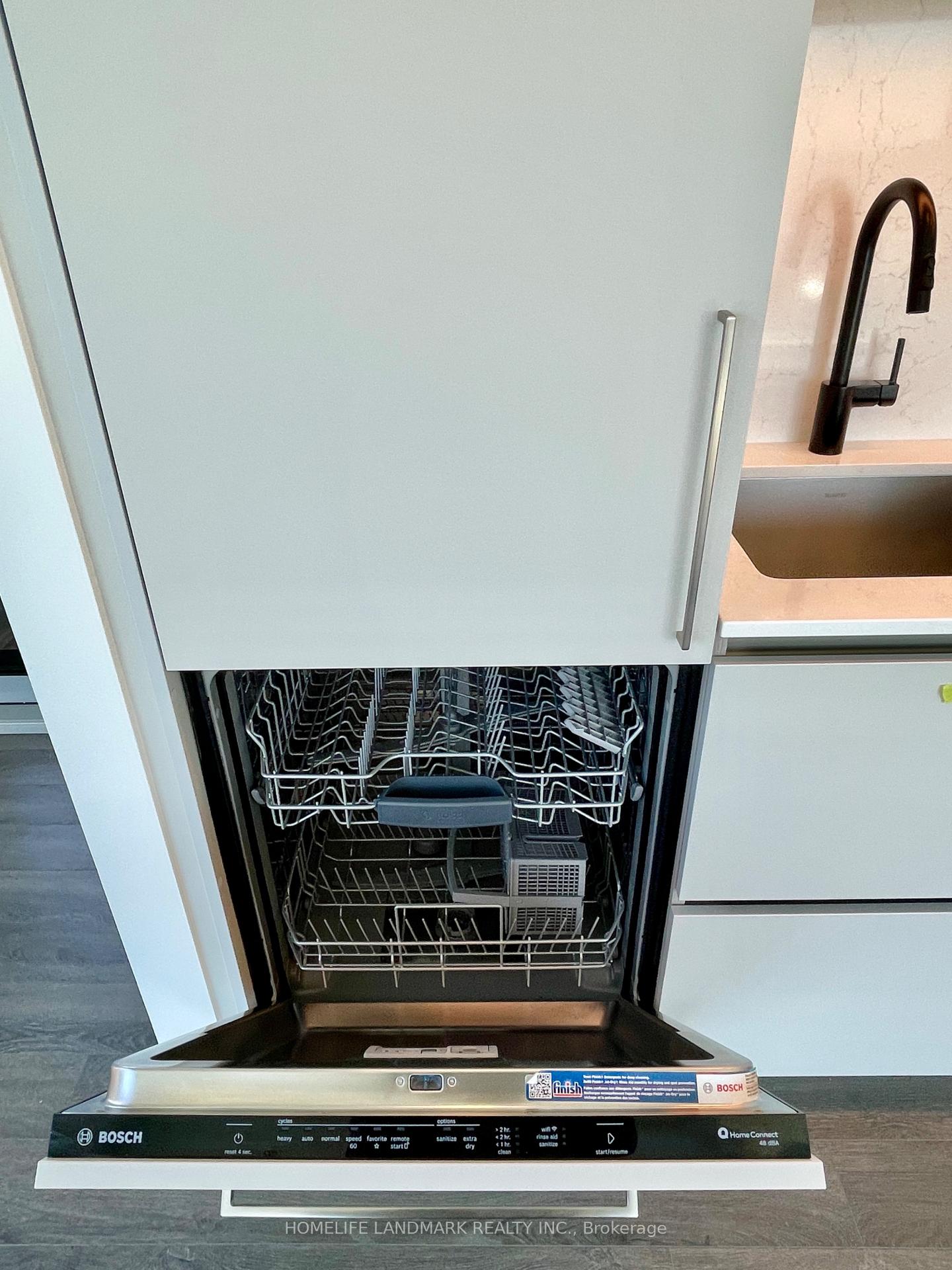 Photo 12 of Unit 3502, 609 Sherbourne Street, Toronto, North St. James Town — HOMEH