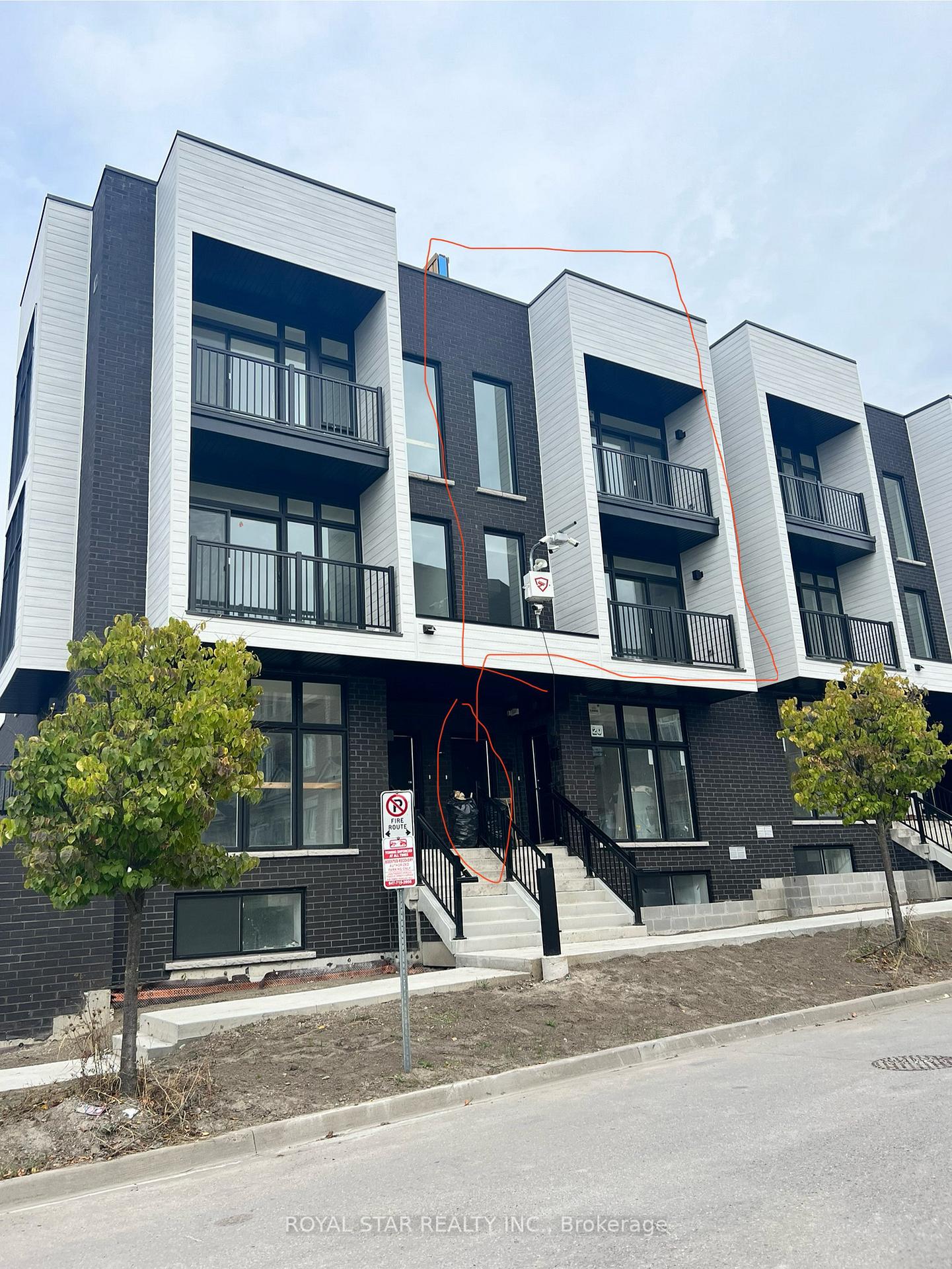 Photo 1 of Unit 3, 184 Angus Drive, Ajax, Central — HOMEH