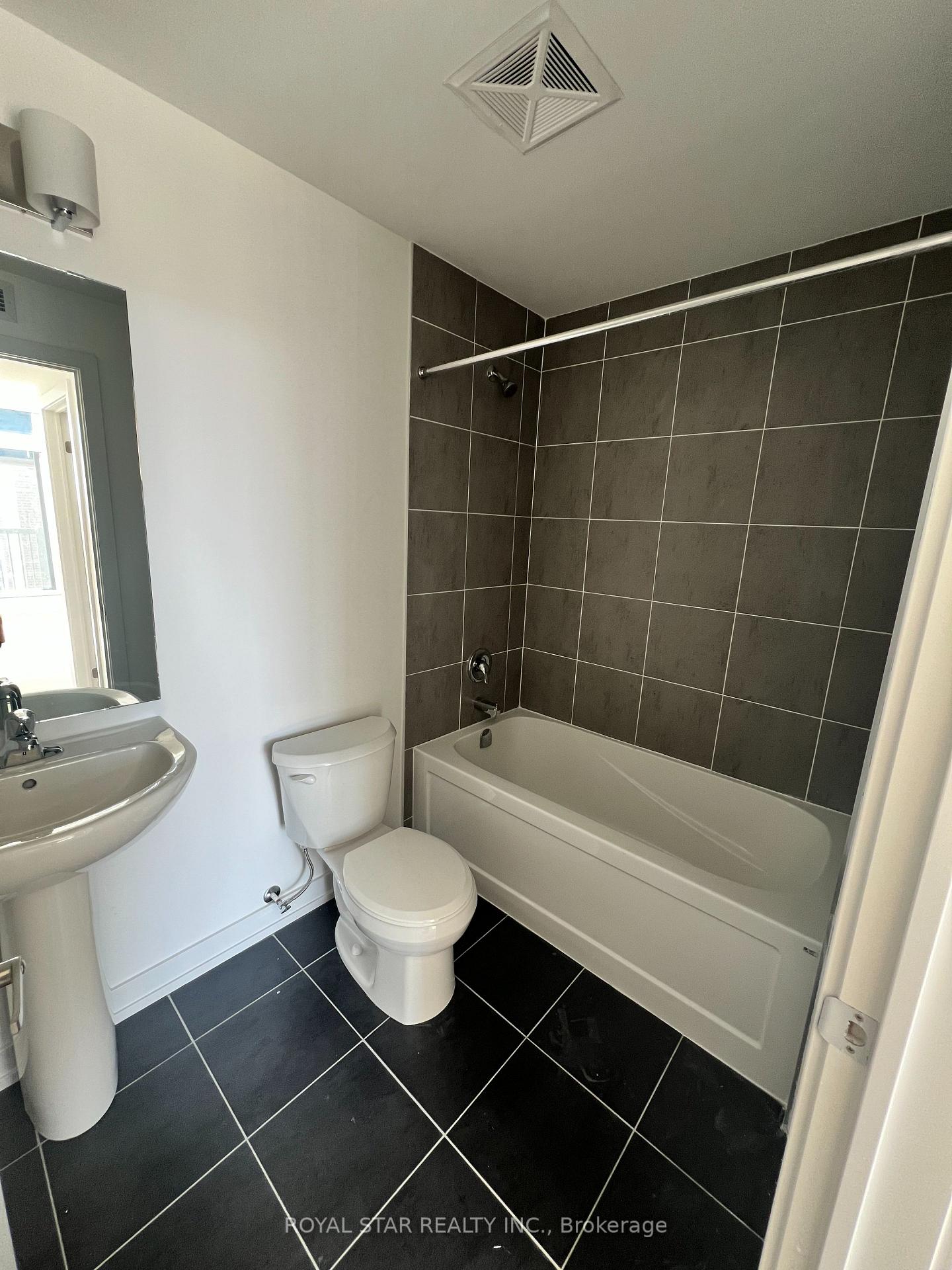 Photo 6 of Unit 3, 184 Angus Drive, Ajax, Central — HOMEH