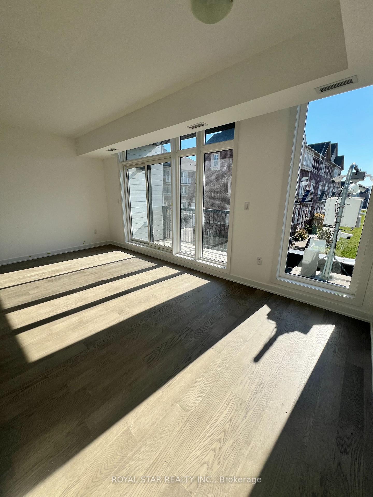 Photo 9 of Unit 3, 184 Angus Drive, Ajax, Central — HOMEH