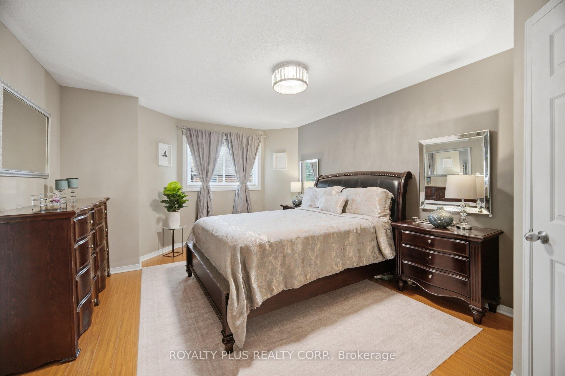 Photo 25 of 452 Jay Crescent, Orangeville — HOMEH