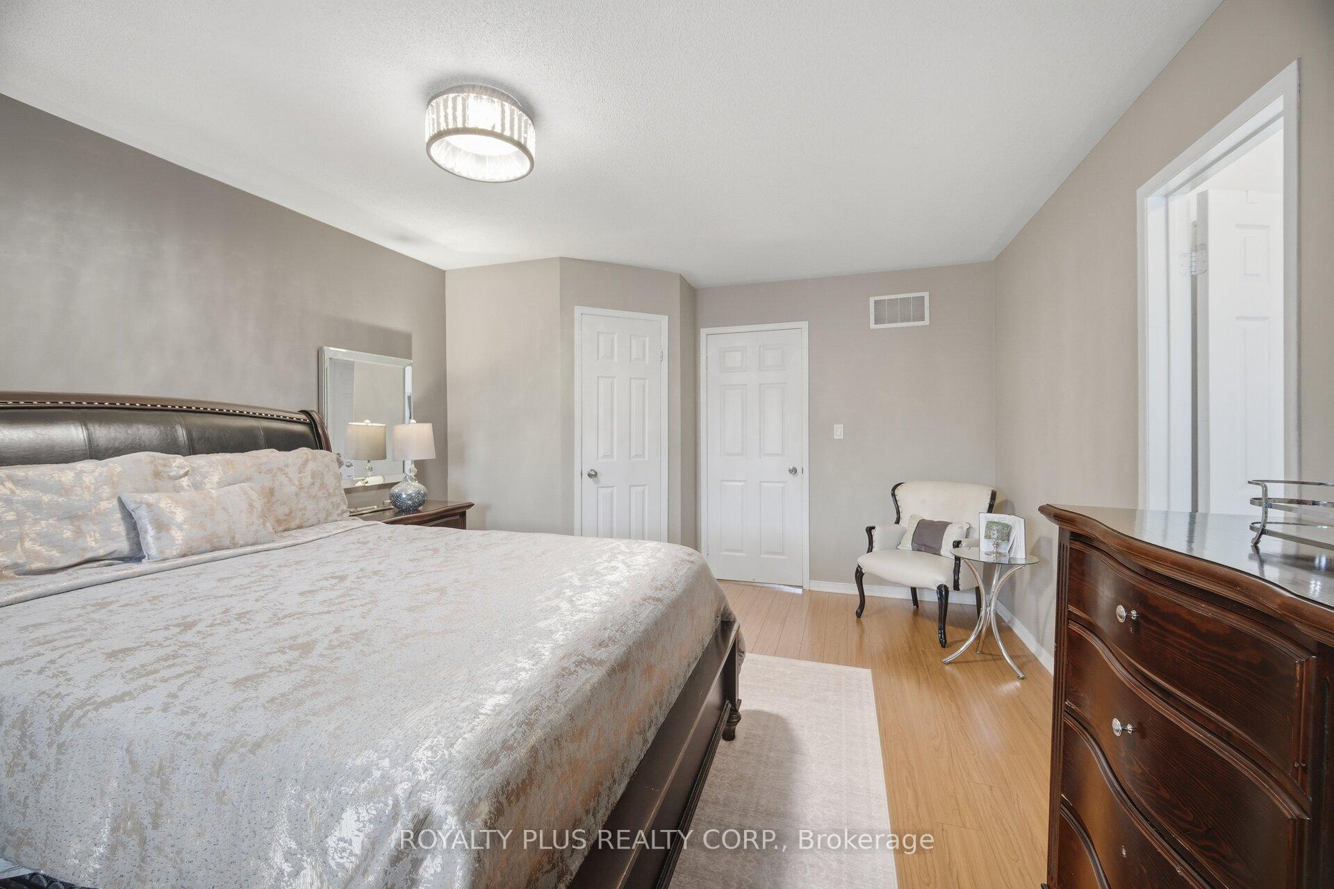 Photo 26 of 452 Jay Crescent, Orangeville — HOMEH