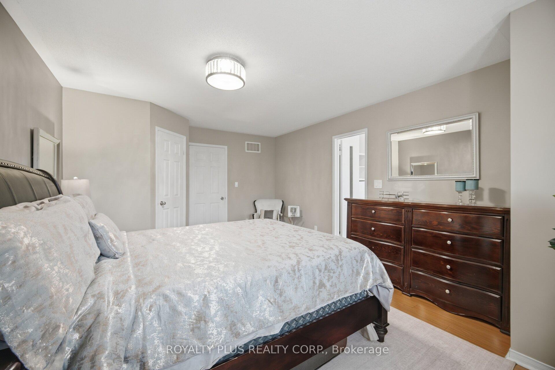 Photo 27 of 452 Jay Crescent, Orangeville — HOMEH