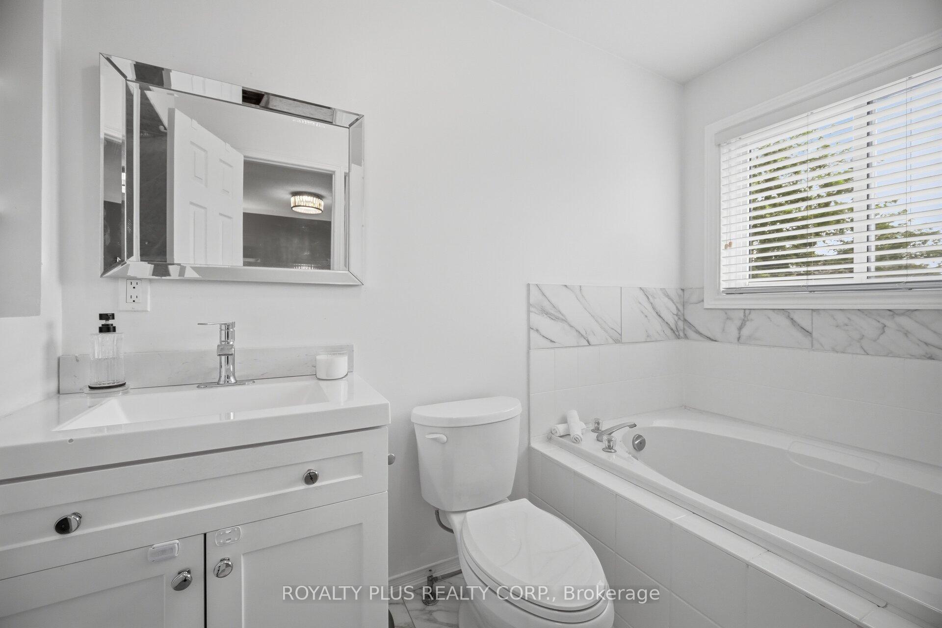 Photo 28 of 452 Jay Crescent, Orangeville — HOMEH