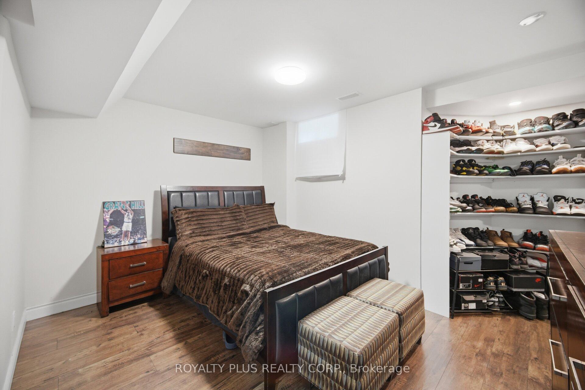 Photo 40 of 452 Jay Crescent, Orangeville — HOMEH