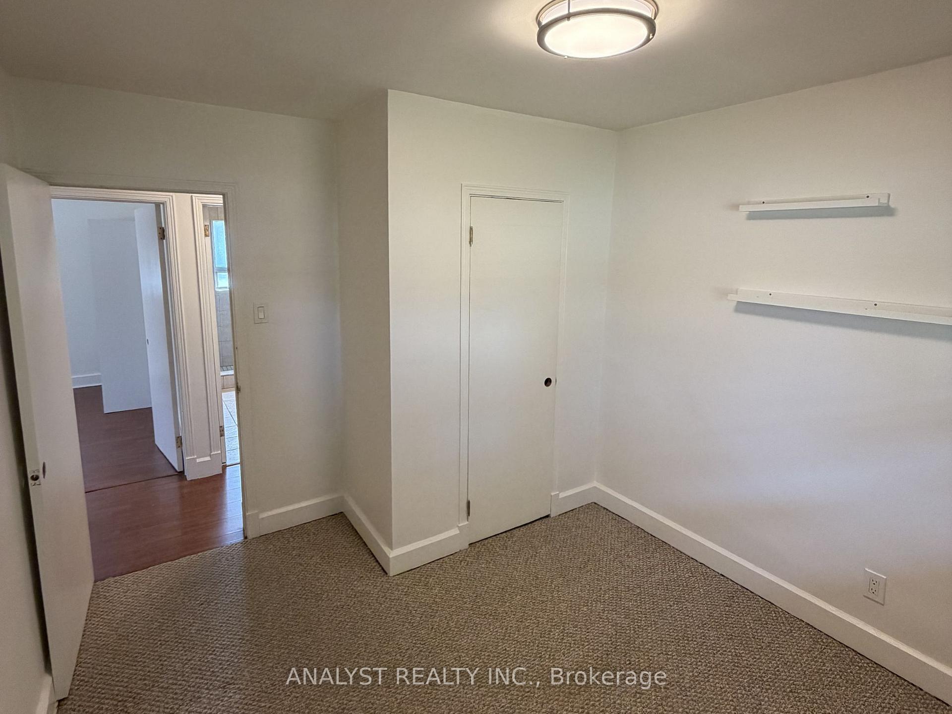 Photo 20 of 70 Simmons Street, Vaughan, Elder Mills — HOMEH