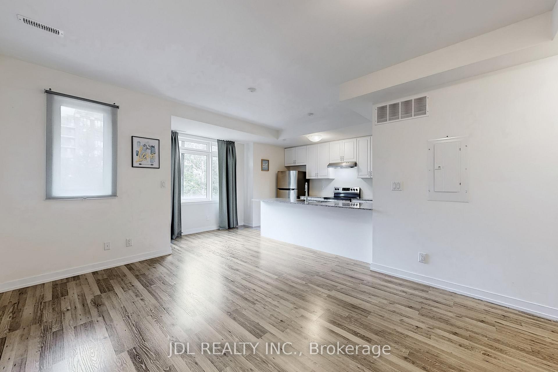 Photo 7 of Unit 112, 370 Red Maple Road, Richmond Hill, Langstaff — HOMEH