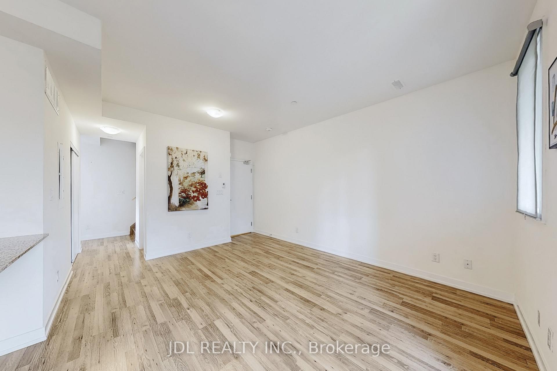 Photo 9 of Unit 112, 370 Red Maple Road, Richmond Hill, Langstaff — HOMEH