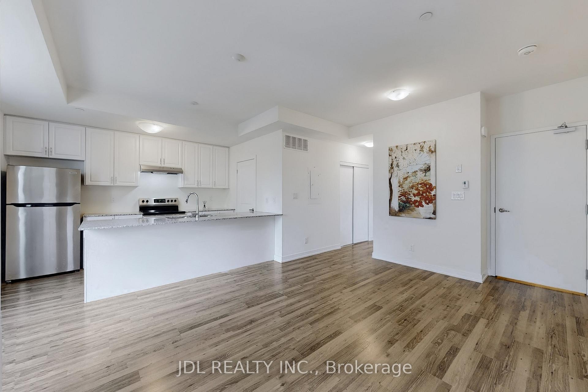 Photo 11 of Unit 112, 370 Red Maple Road, Richmond Hill, Langstaff — HOMEH