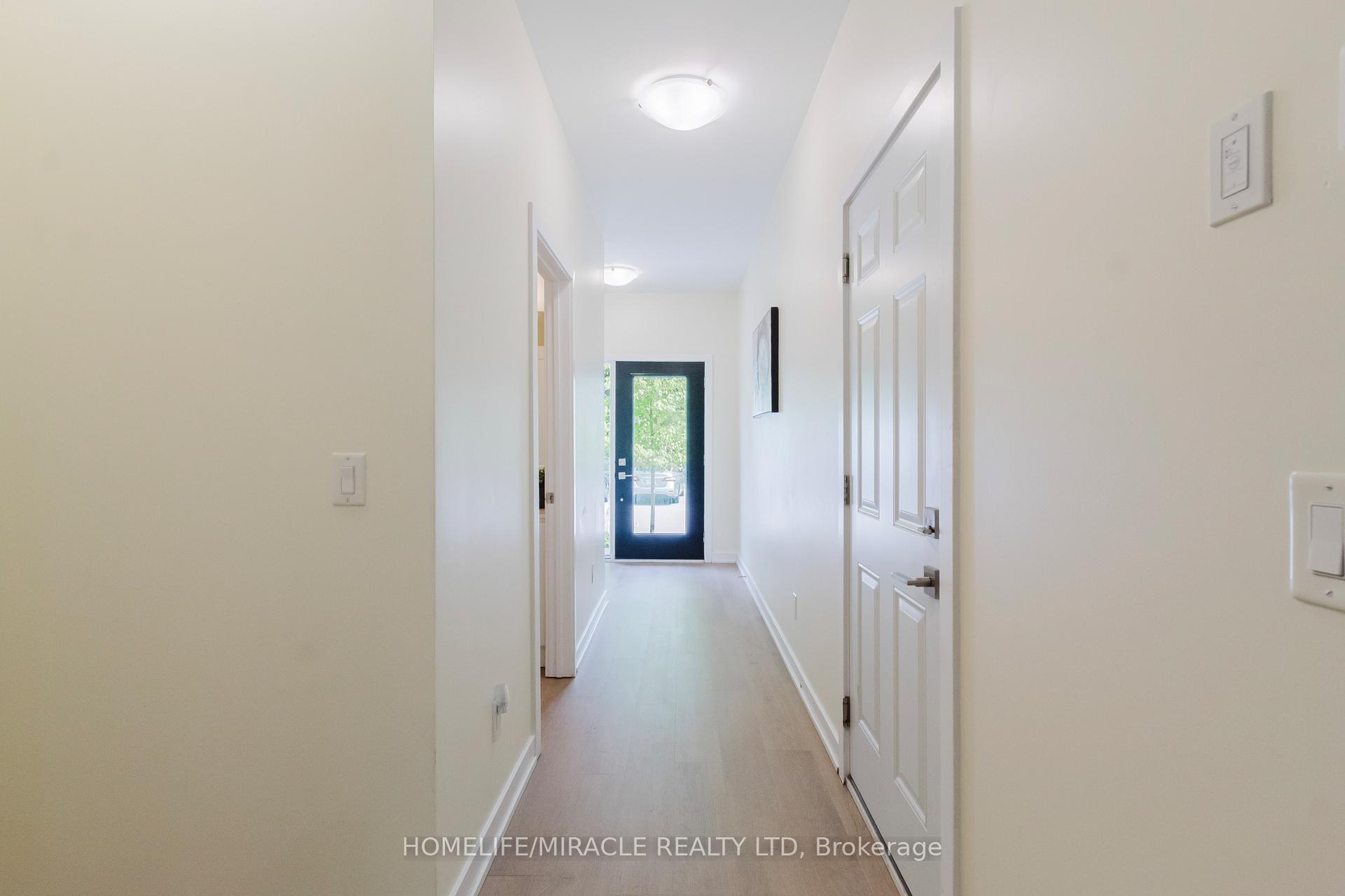 Photo 7 of Unit Unit 17, 110 Fergus Avenue, Kitchener, Stanley Park — HOMEH