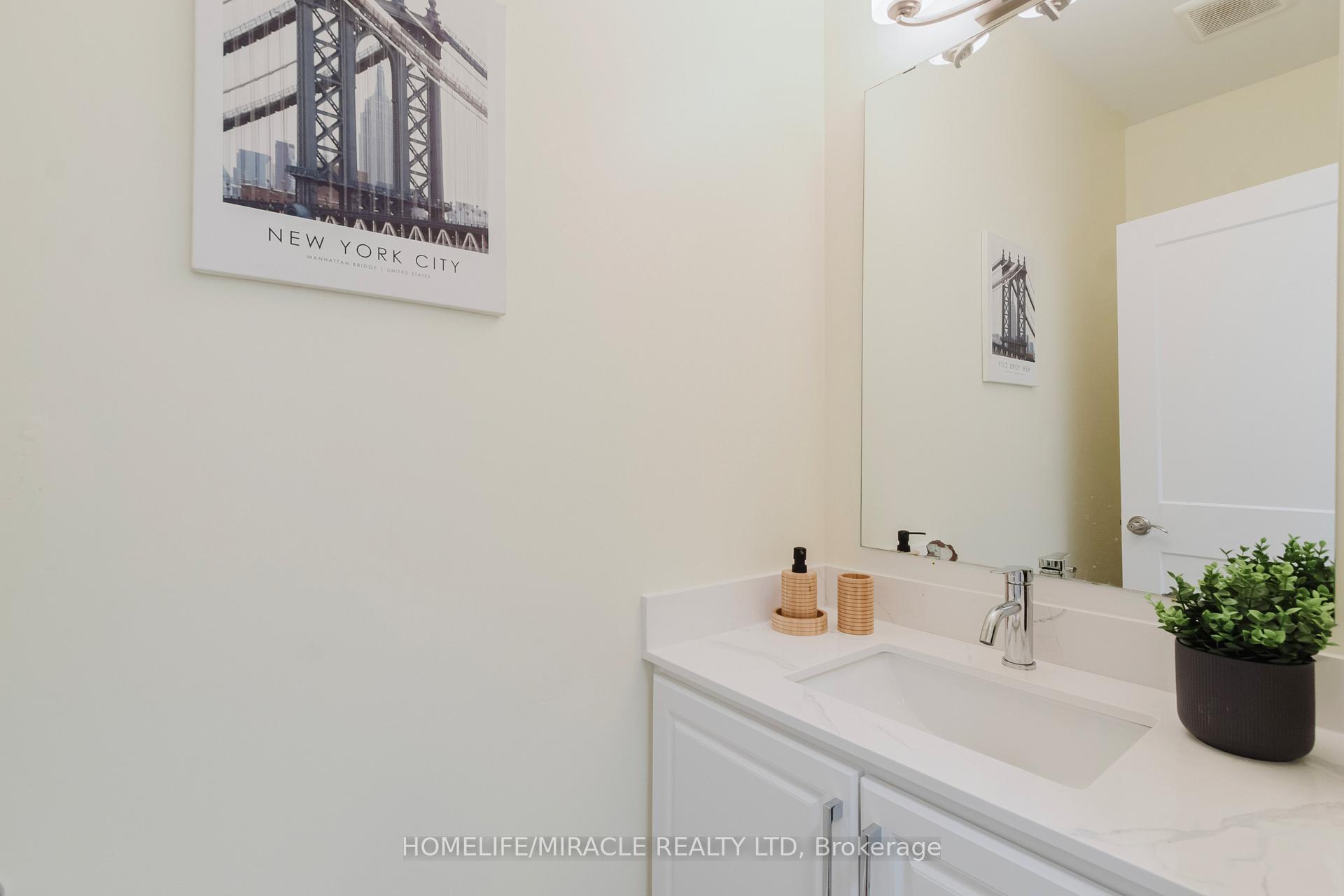 Photo 9 of Unit Unit 17, 110 Fergus Avenue, Kitchener, Stanley Park — HOMEH