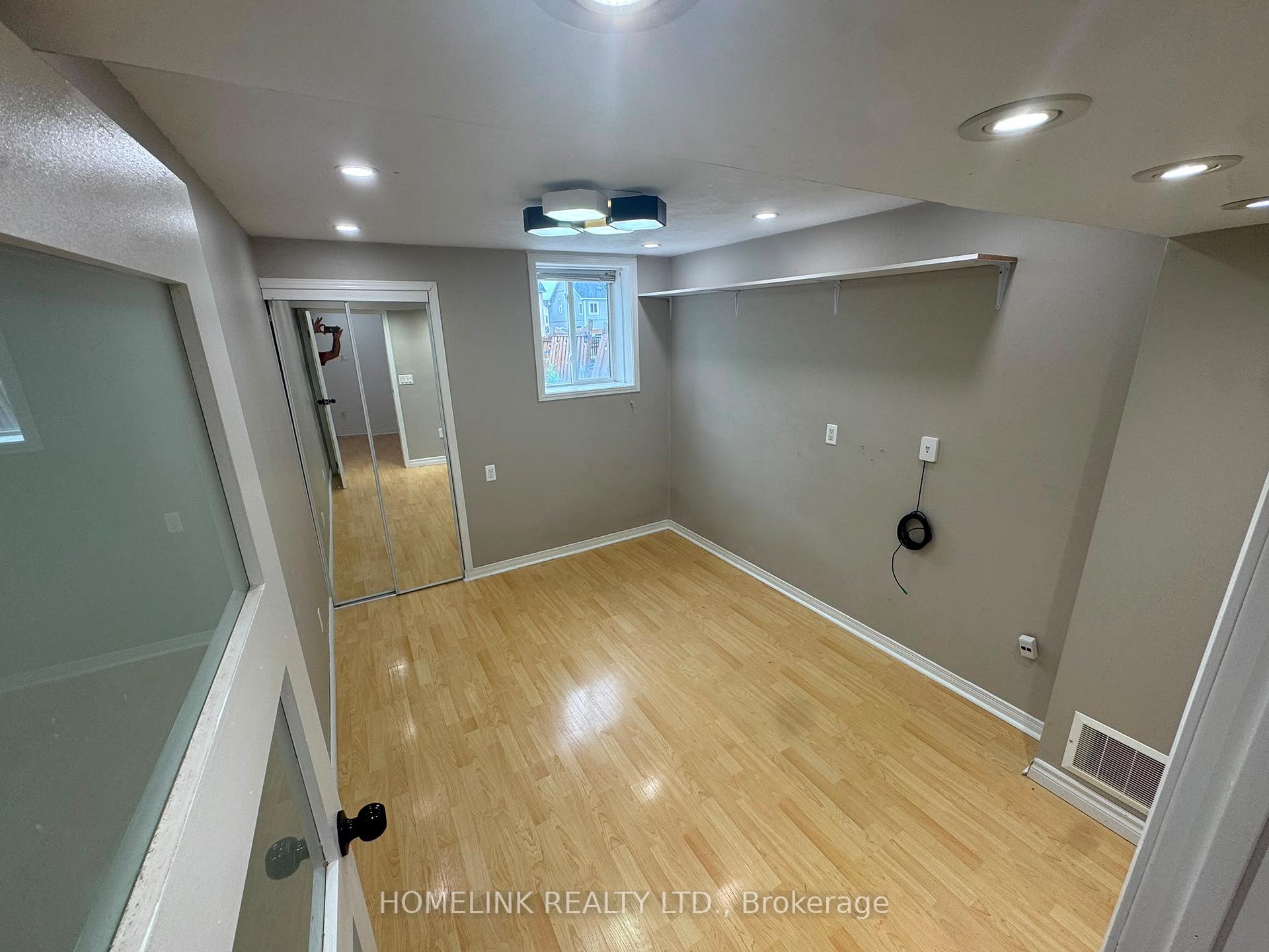 Photo 21 of 1115 Silverfox Court, Oshawa, Pinecrest — HOMEH