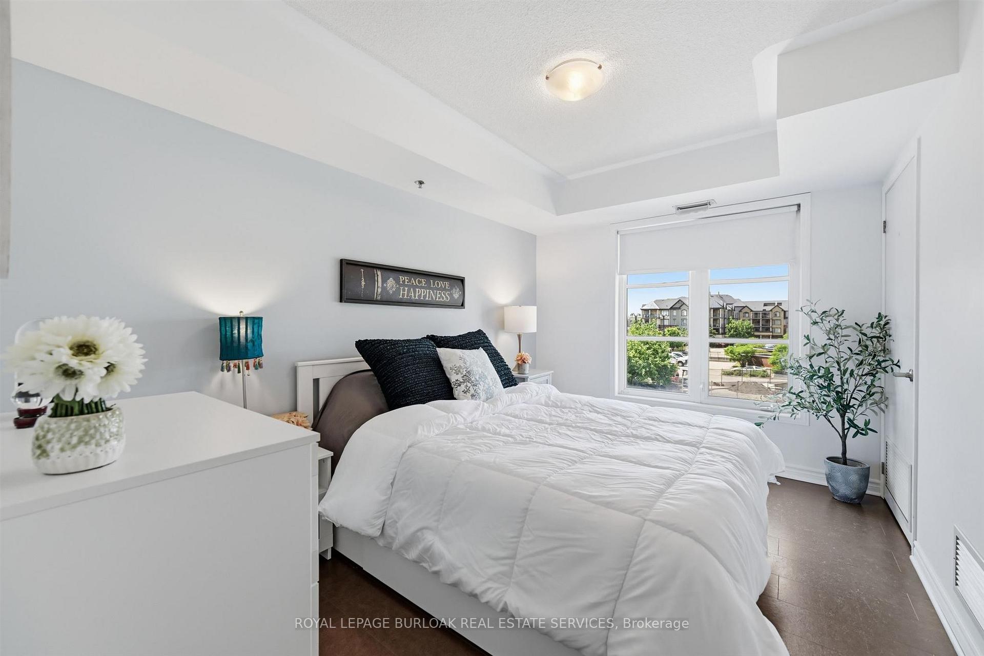 Photo 16 of Unit 303, 3060 Rotary Way, Burlington, Alton — HOMEH