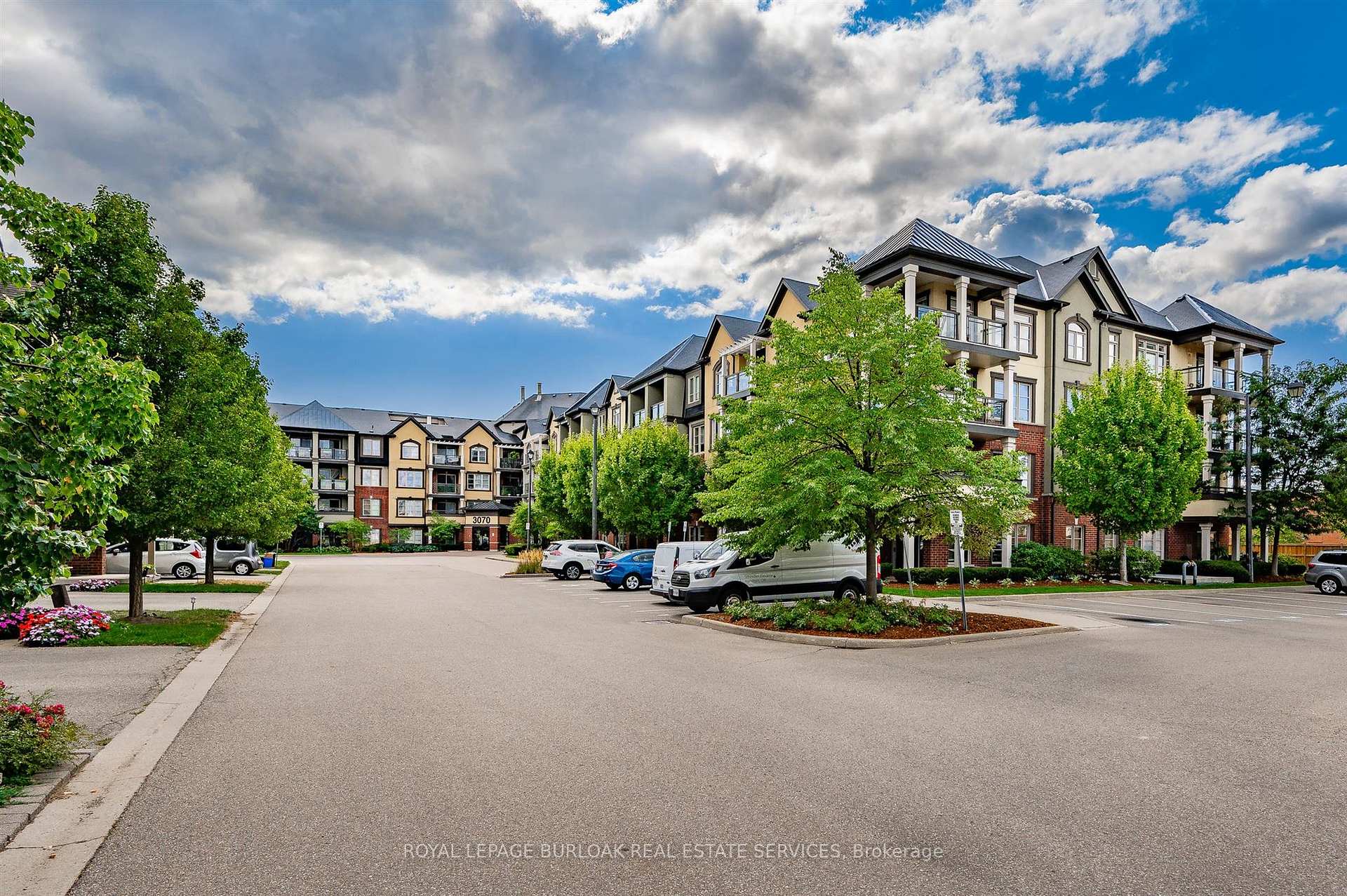 Photo 22 of Unit 303, 3060 Rotary Way, Burlington, Alton — HOMEH