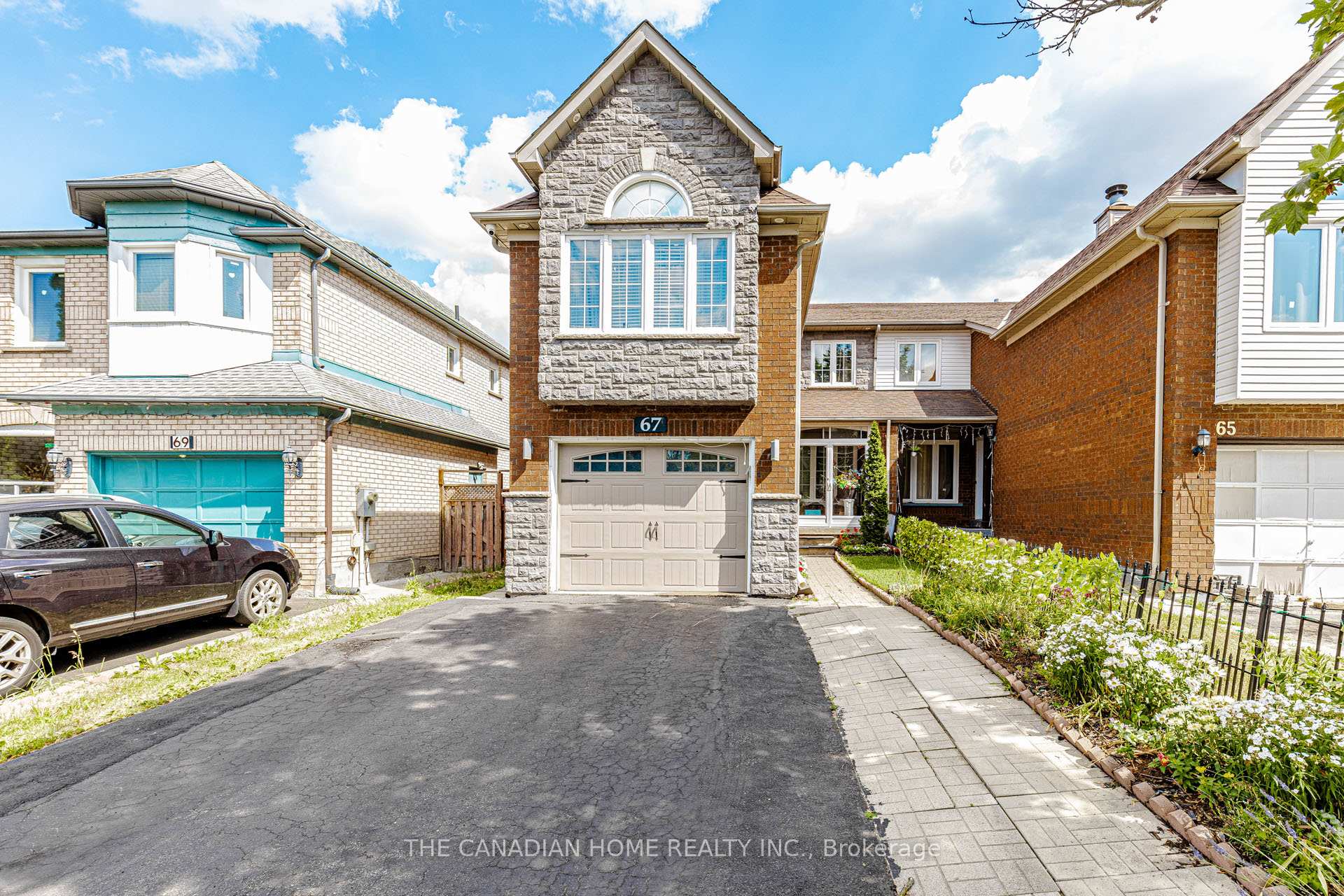 Photo 4 of 67 Bighorn Crescent, Brampton, Sandringham-Wellington — HOMEH