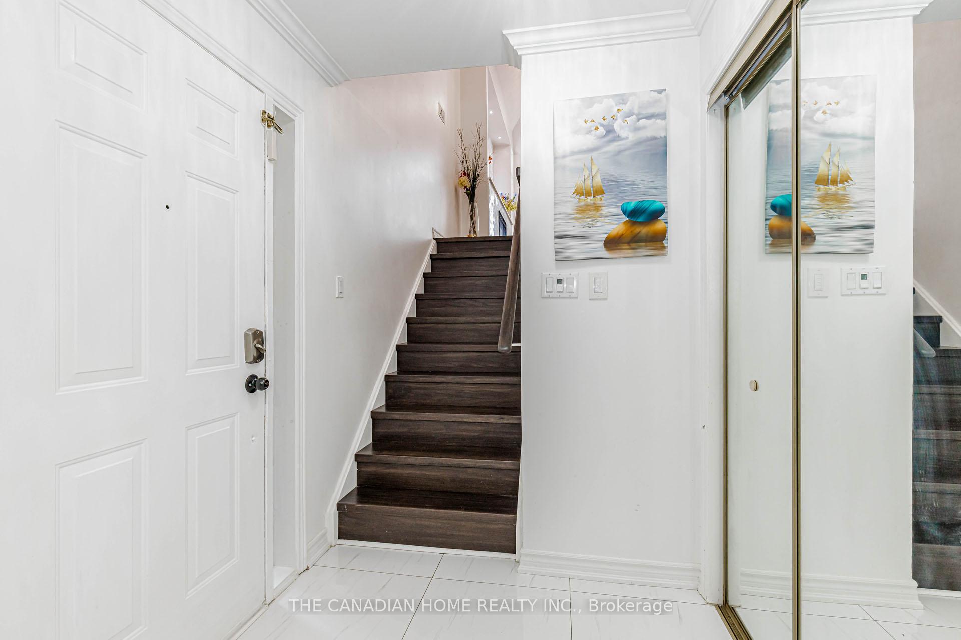 Photo 6 of 67 Bighorn Crescent, Brampton, Sandringham-Wellington — HOMEH
