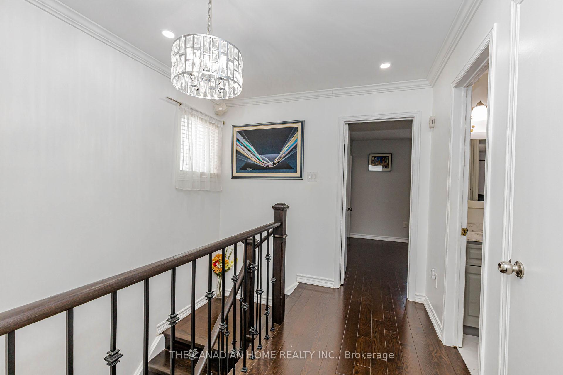 Photo 19 of 67 Bighorn Crescent, Brampton, Sandringham-Wellington — HOMEH