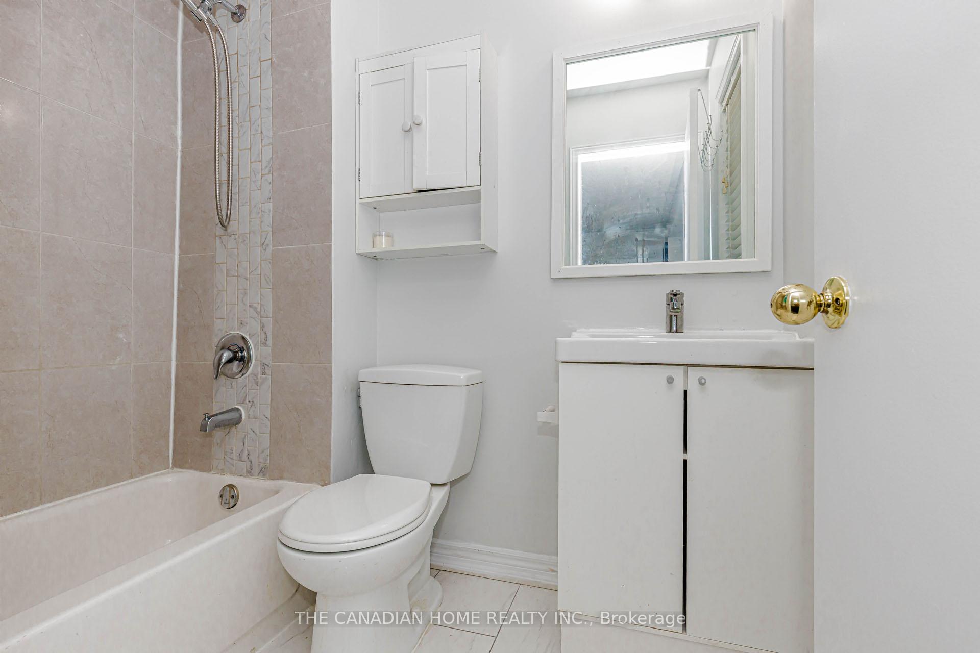 Photo 22 of 67 Bighorn Crescent, Brampton, Sandringham-Wellington — HOMEH