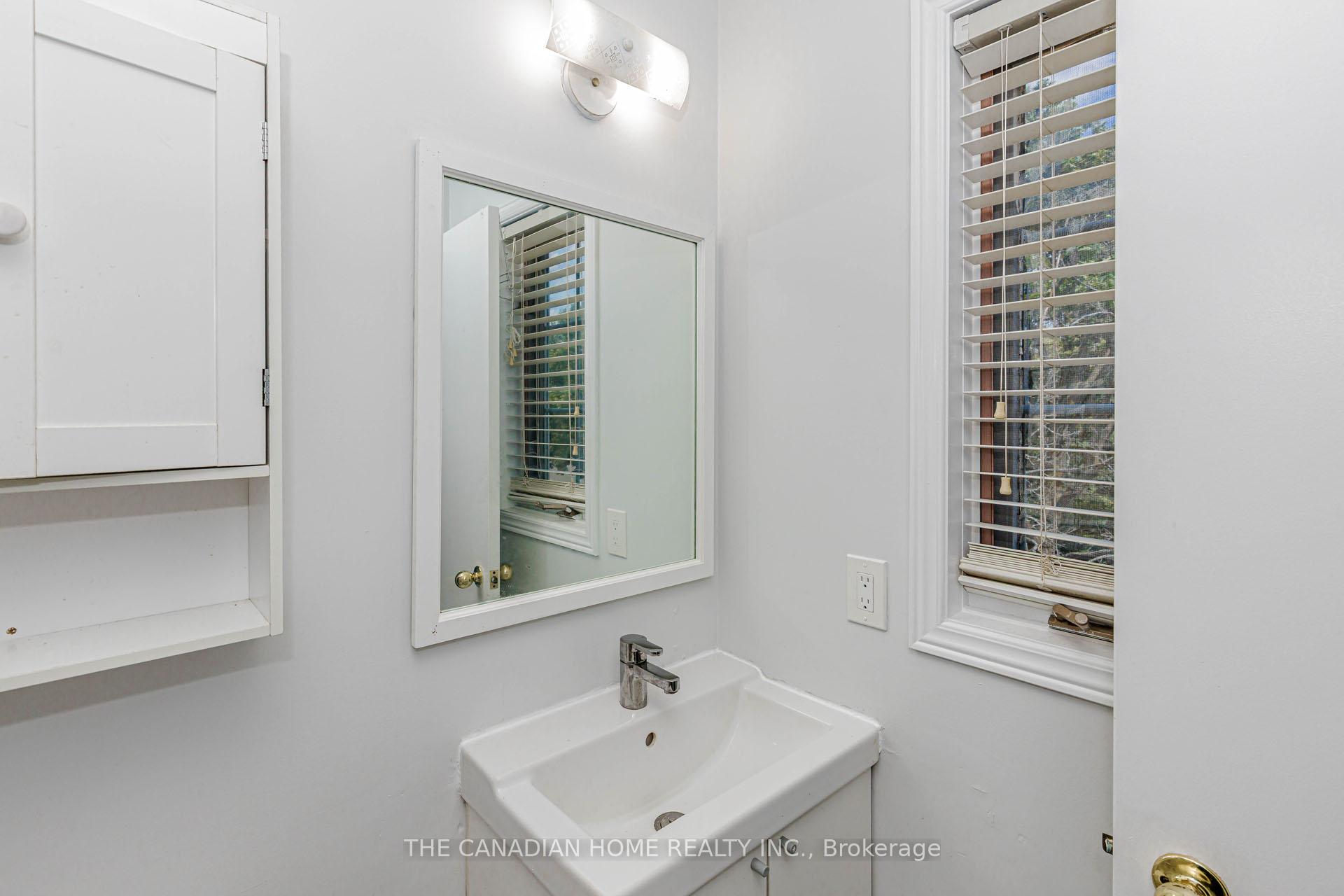 Photo 23 of 67 Bighorn Crescent, Brampton, Sandringham-Wellington — HOMEH