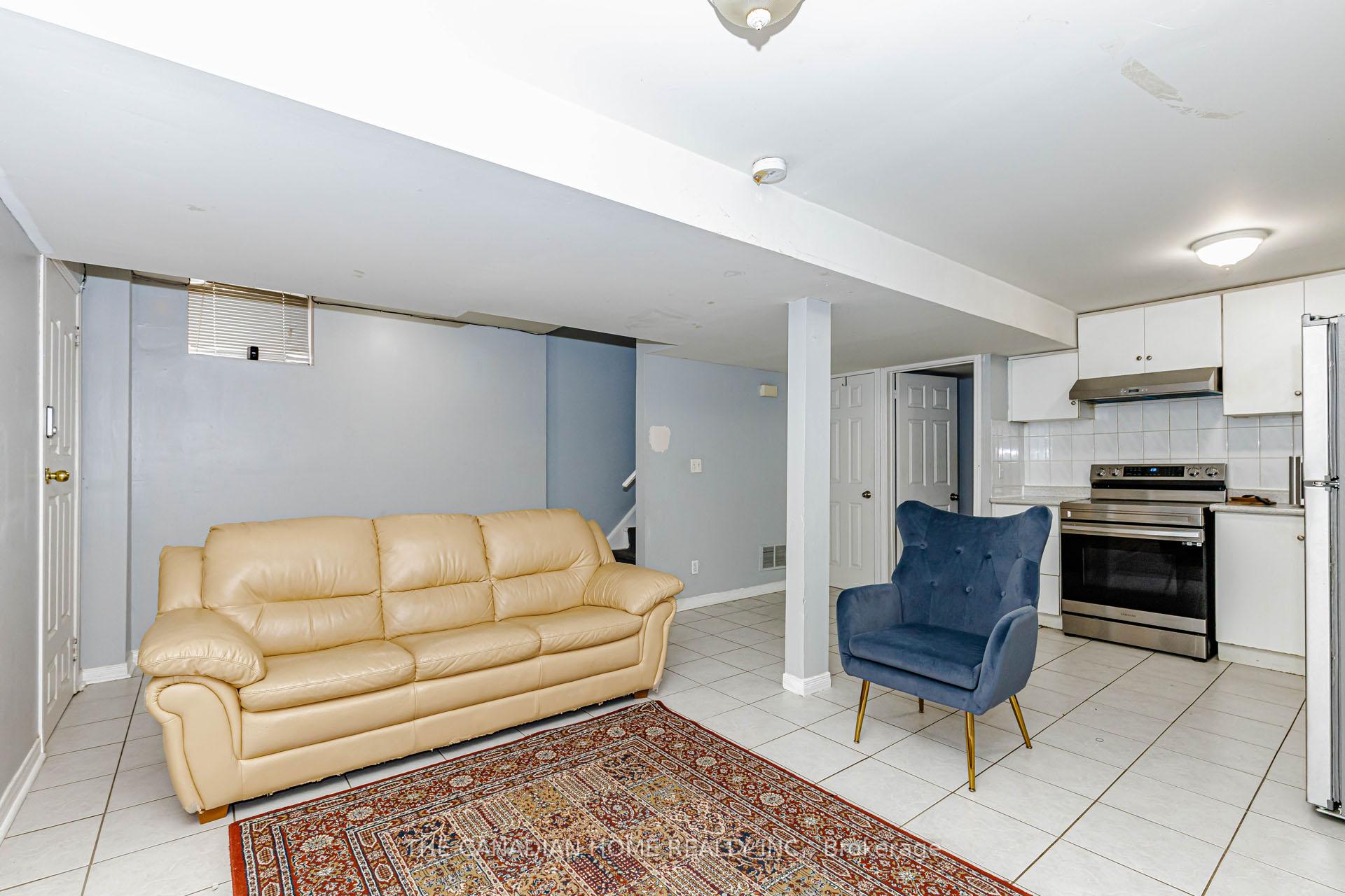 Photo 40 of 67 Bighorn Crescent, Brampton, Sandringham-Wellington — HOMEH