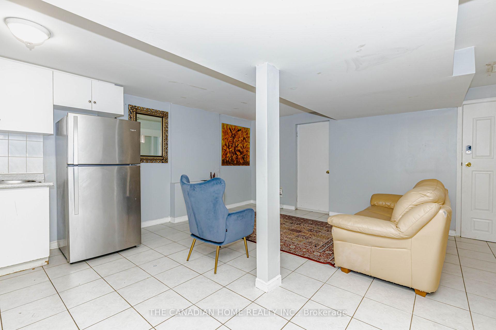 Photo 41 of 67 Bighorn Crescent, Brampton, Sandringham-Wellington — HOMEH