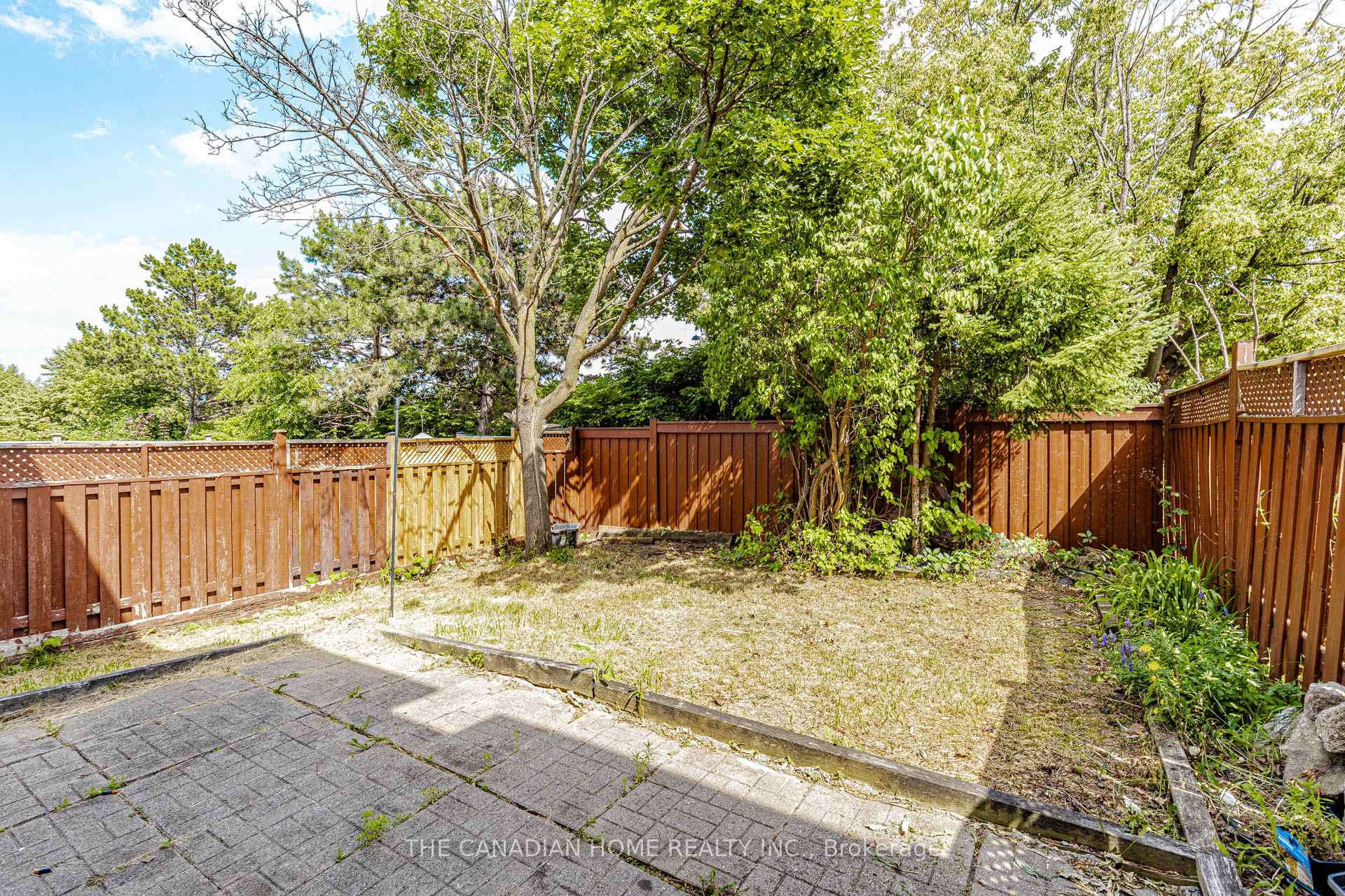 Photo 45 of 67 Bighorn Crescent, Brampton, Sandringham-Wellington — HOMEH