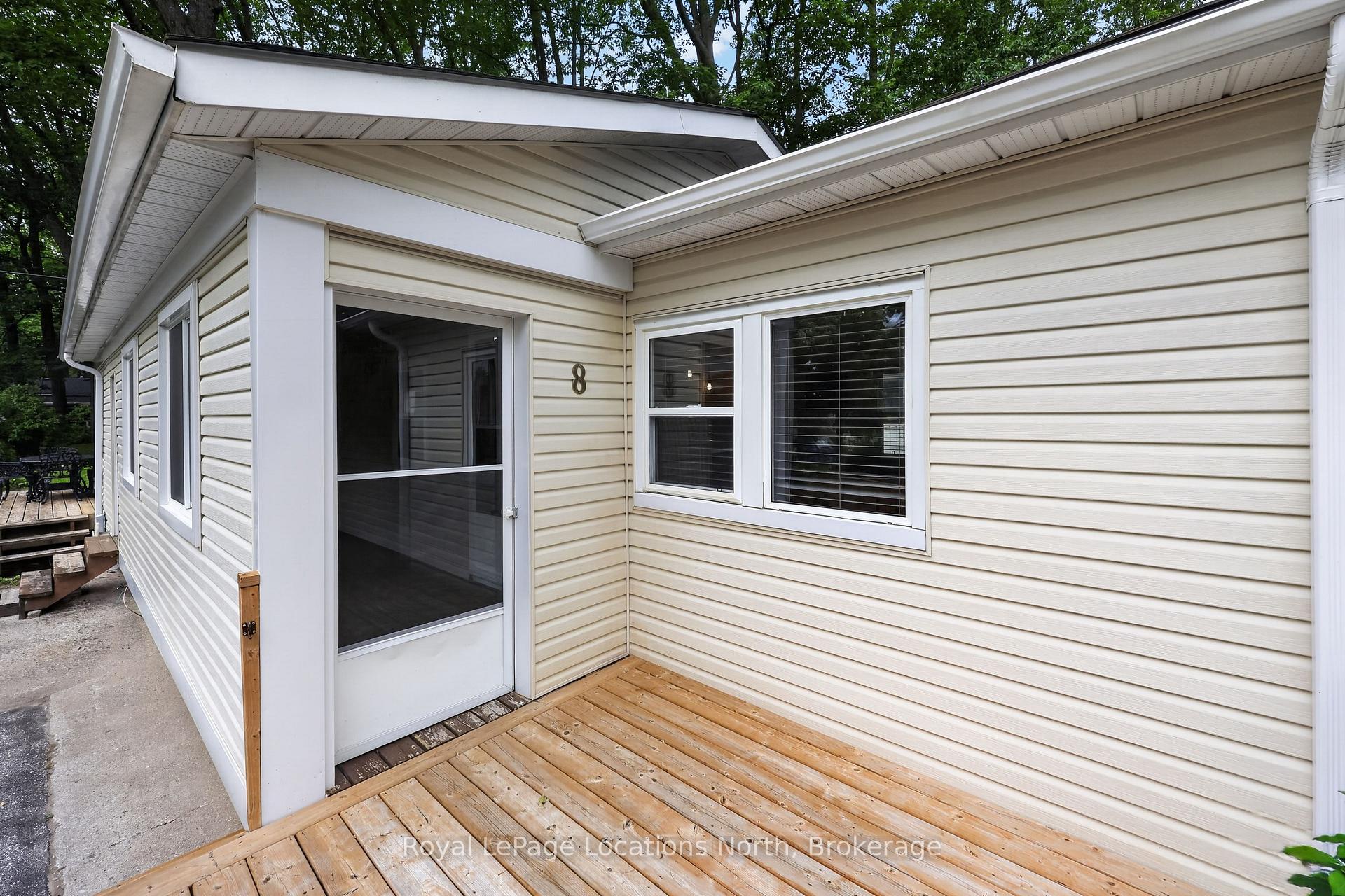 Photo 5 of 8 Shaw Street, Wasaga Beach — HOMEH