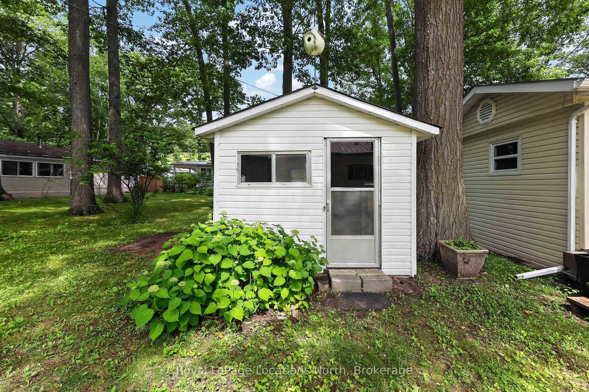 Photo 25 of 8 Shaw Street, Wasaga Beach — HOMEH