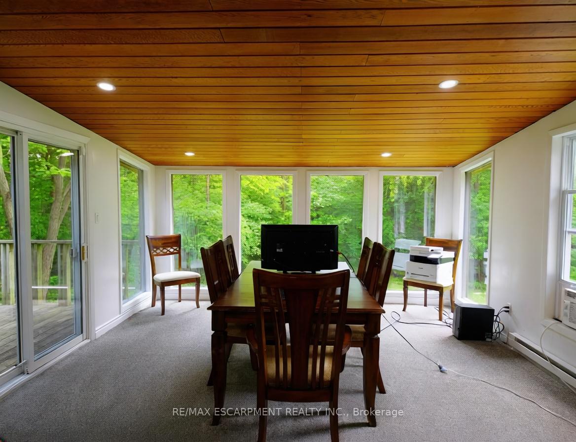 Photo 15 of 560 Crane Court, Burlington, Grindstone — HOMEH