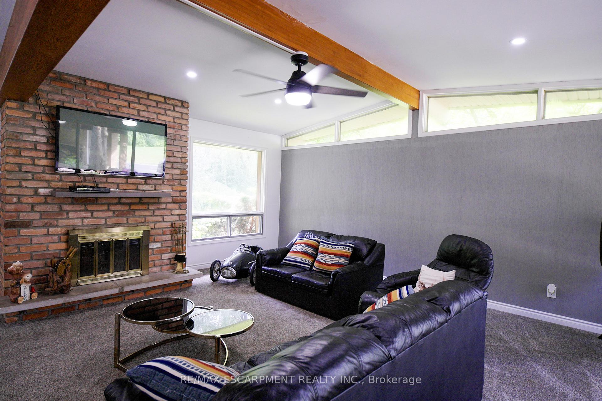 Photo 26 of 560 Crane Court, Burlington, Grindstone — HOMEH