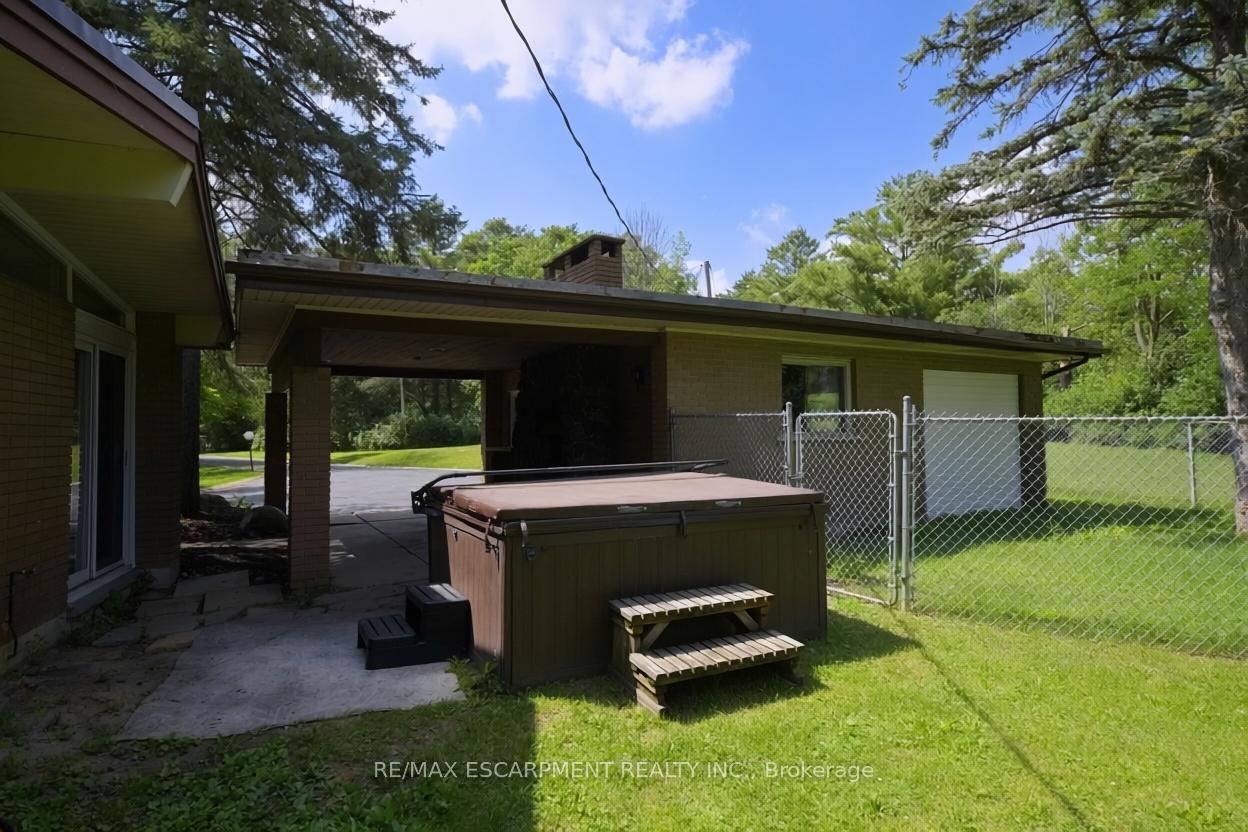 Photo 37 of 560 Crane Court, Burlington, Grindstone — HOMEH