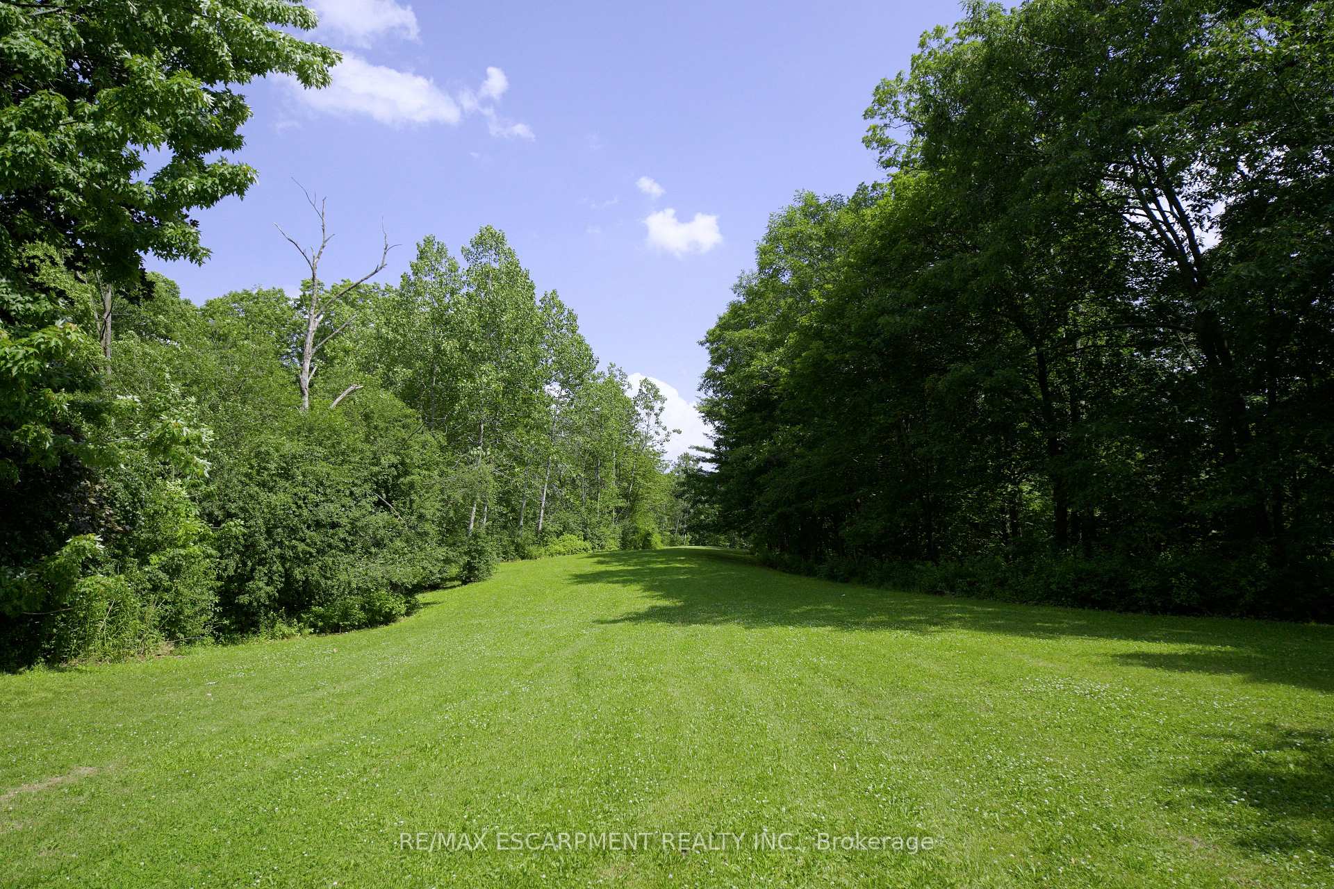 Photo 42 of 560 Crane Court, Burlington, Grindstone — HOMEH