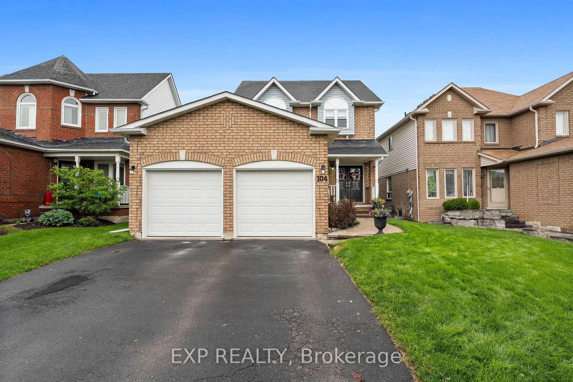 Photo 1 of 104 Apple Blossom Boulevard, Clarington, Bowmanville — HOMEH
