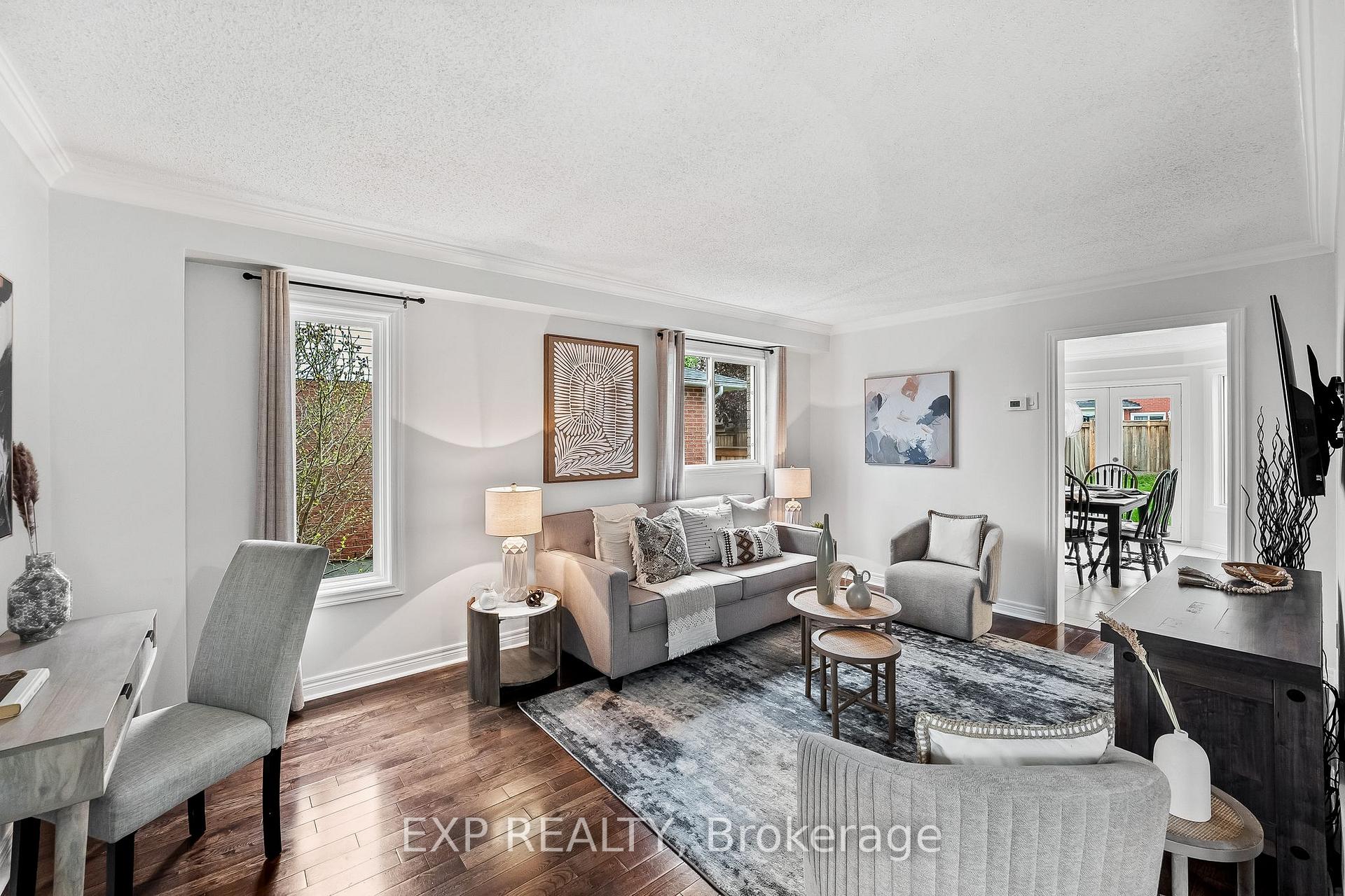 Photo 11 of 104 Apple Blossom Boulevard, Clarington, Bowmanville — HOMEH