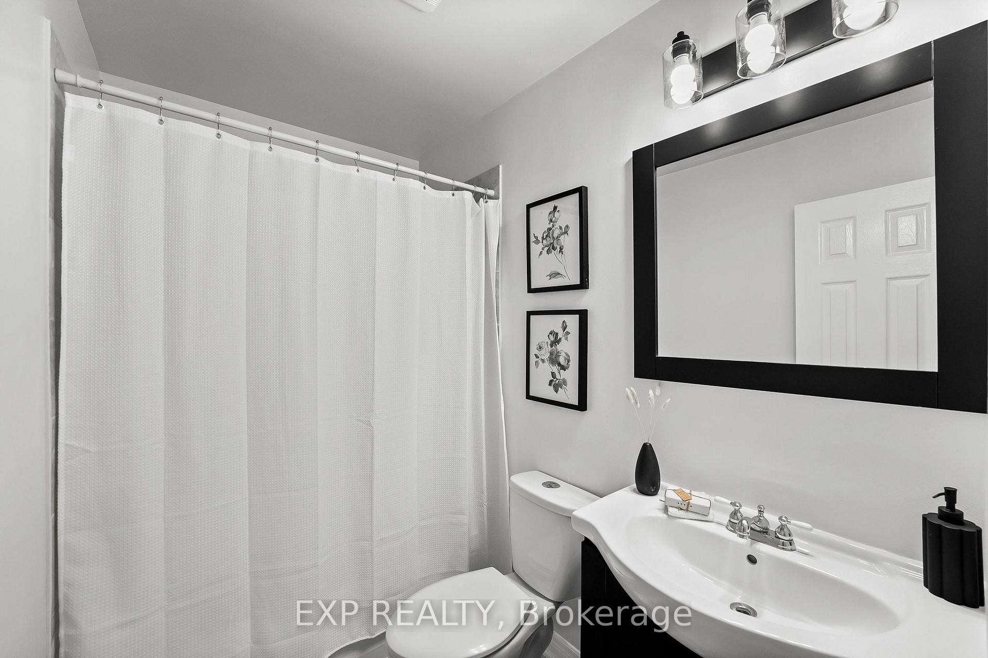 Photo 32 of 104 Apple Blossom Boulevard, Clarington, Bowmanville — HOMEH