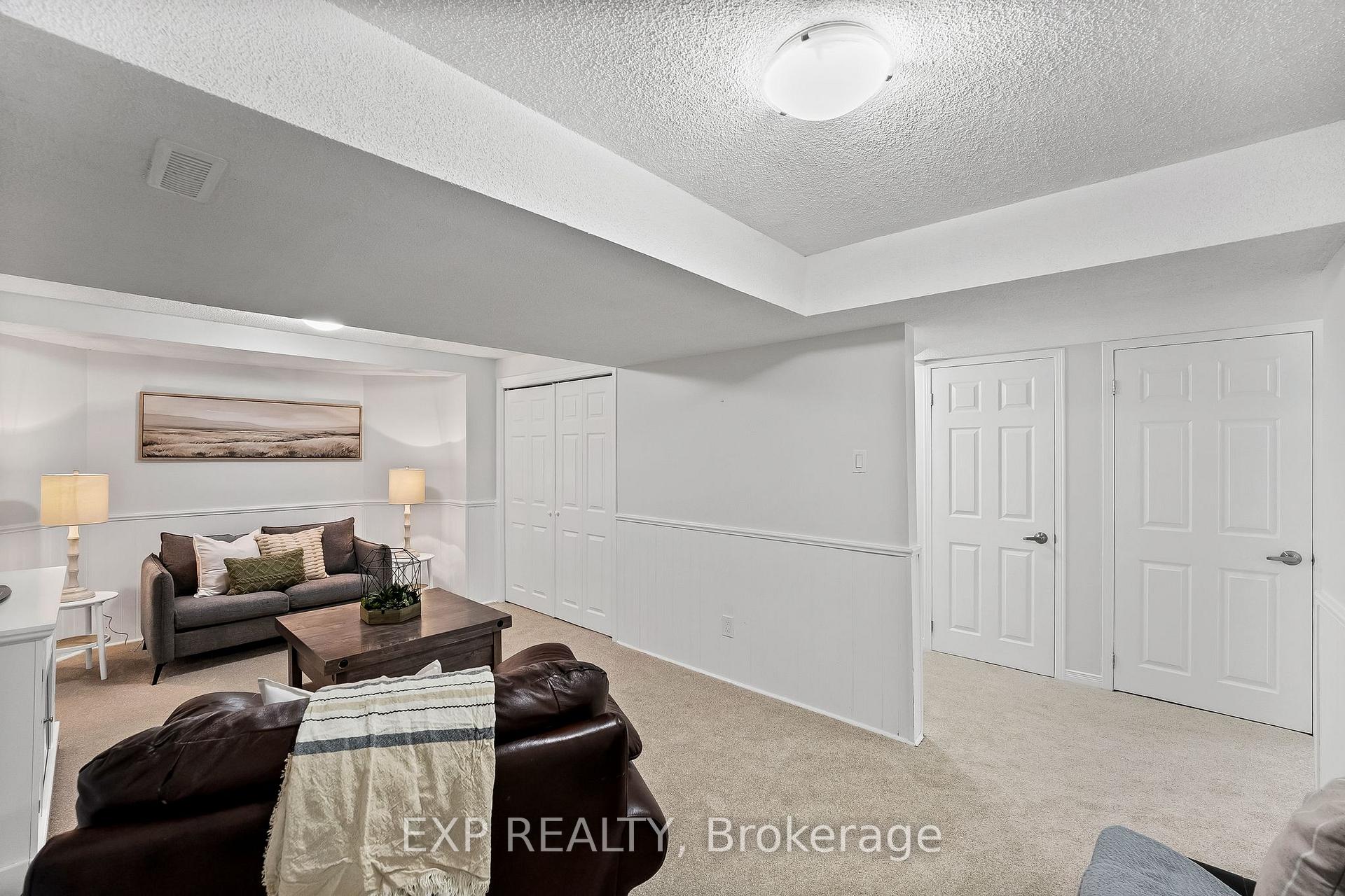 Photo 37 of 104 Apple Blossom Boulevard, Clarington, Bowmanville — HOMEH