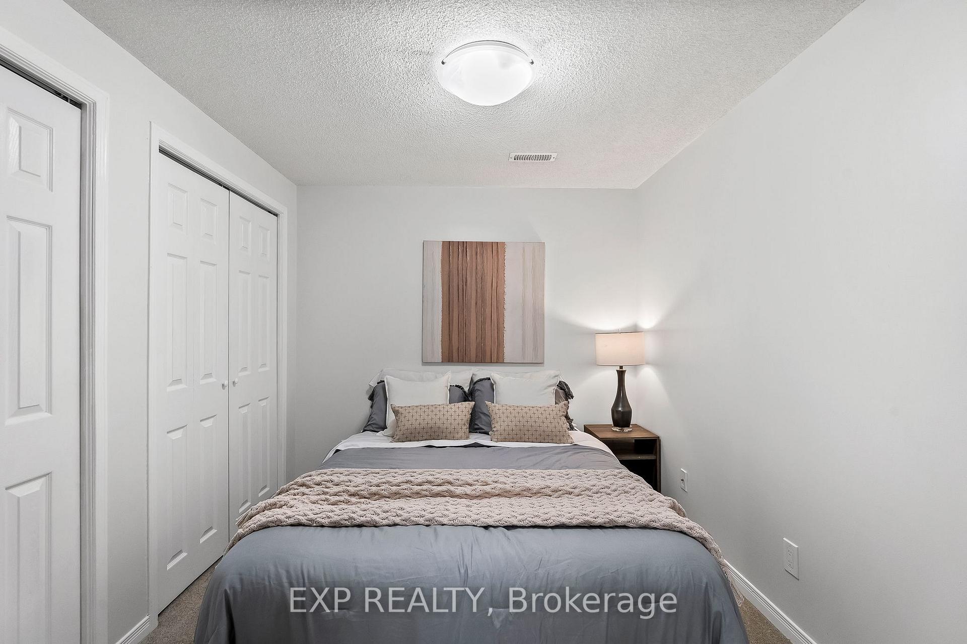 Photo 38 of 104 Apple Blossom Boulevard, Clarington, Bowmanville — HOMEH