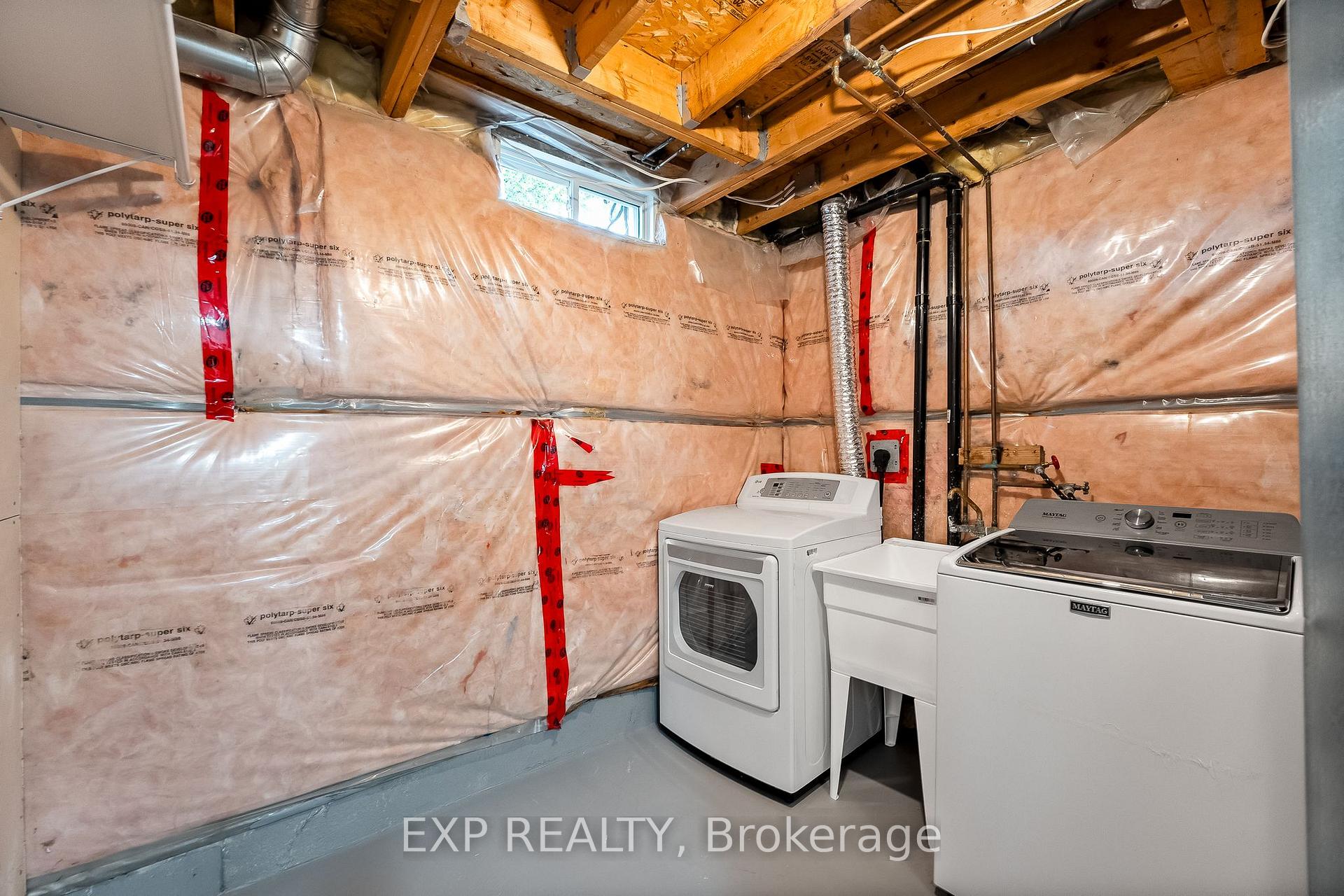 Photo 40 of 104 Apple Blossom Boulevard, Clarington, Bowmanville — HOMEH