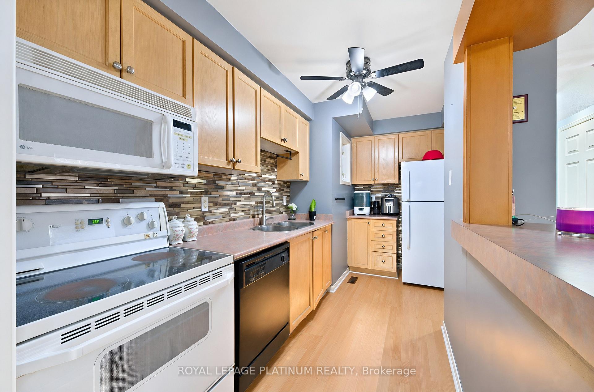 Photo 24 of 2 Gilgorm Road, Brampton, Brampton West — HOMEH