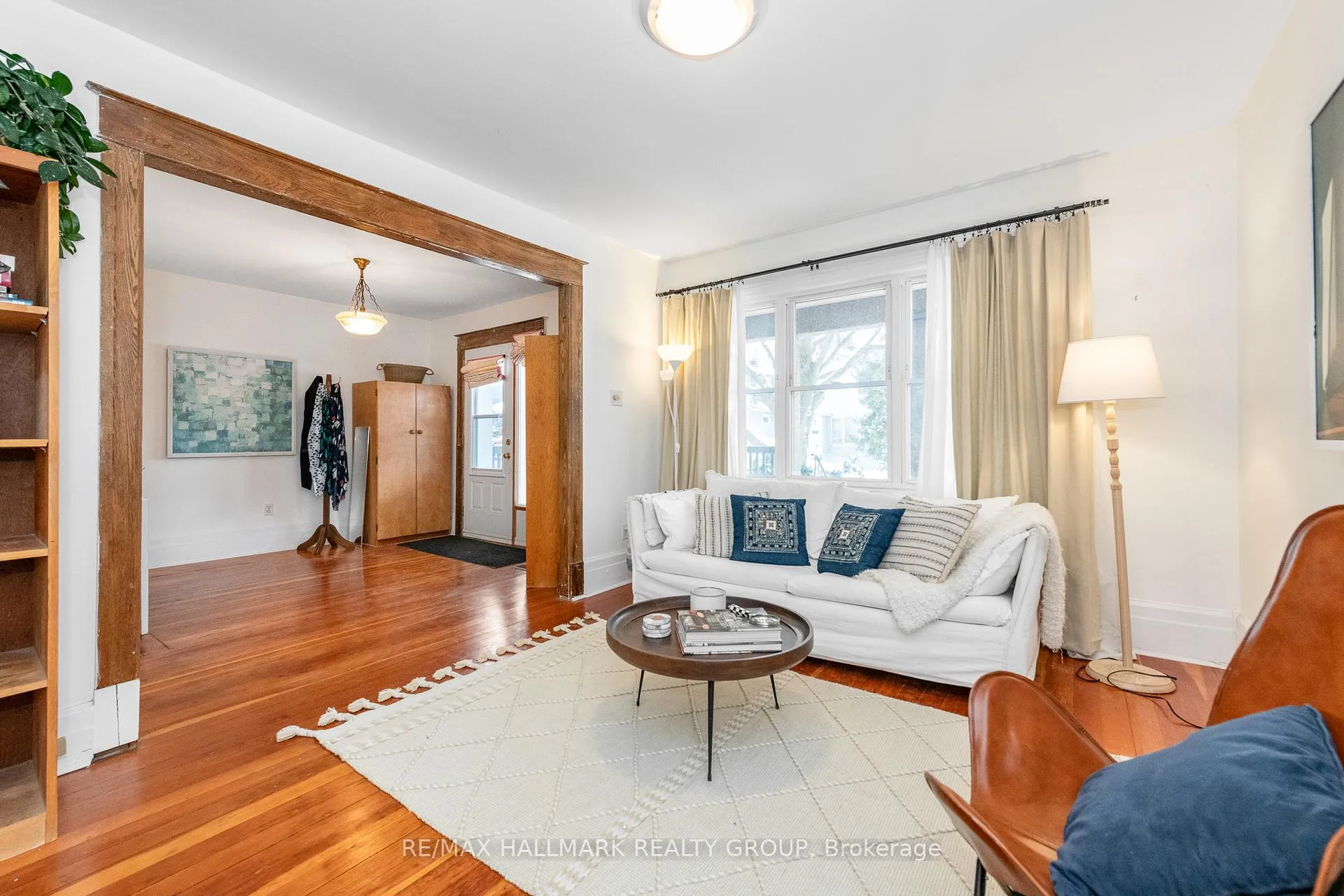 Photo 8 of 55 Smirle Avenue, Ottawa, Ottawa West — HOMEH
