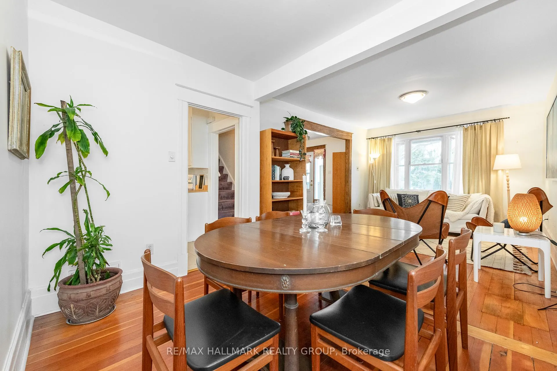 Photo 13 of 55 Smirle Avenue, Ottawa, Ottawa West — HOMEH