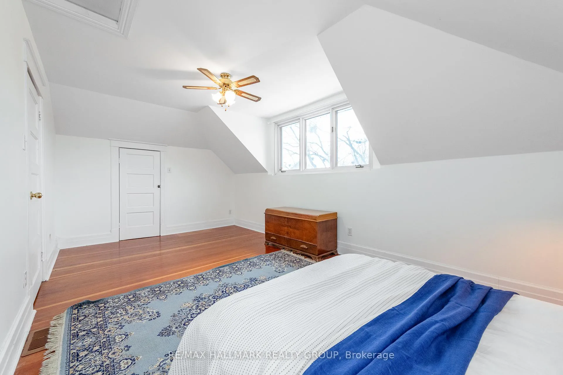 Photo 27 of 55 Smirle Avenue, Ottawa, Ottawa West — HOMEH