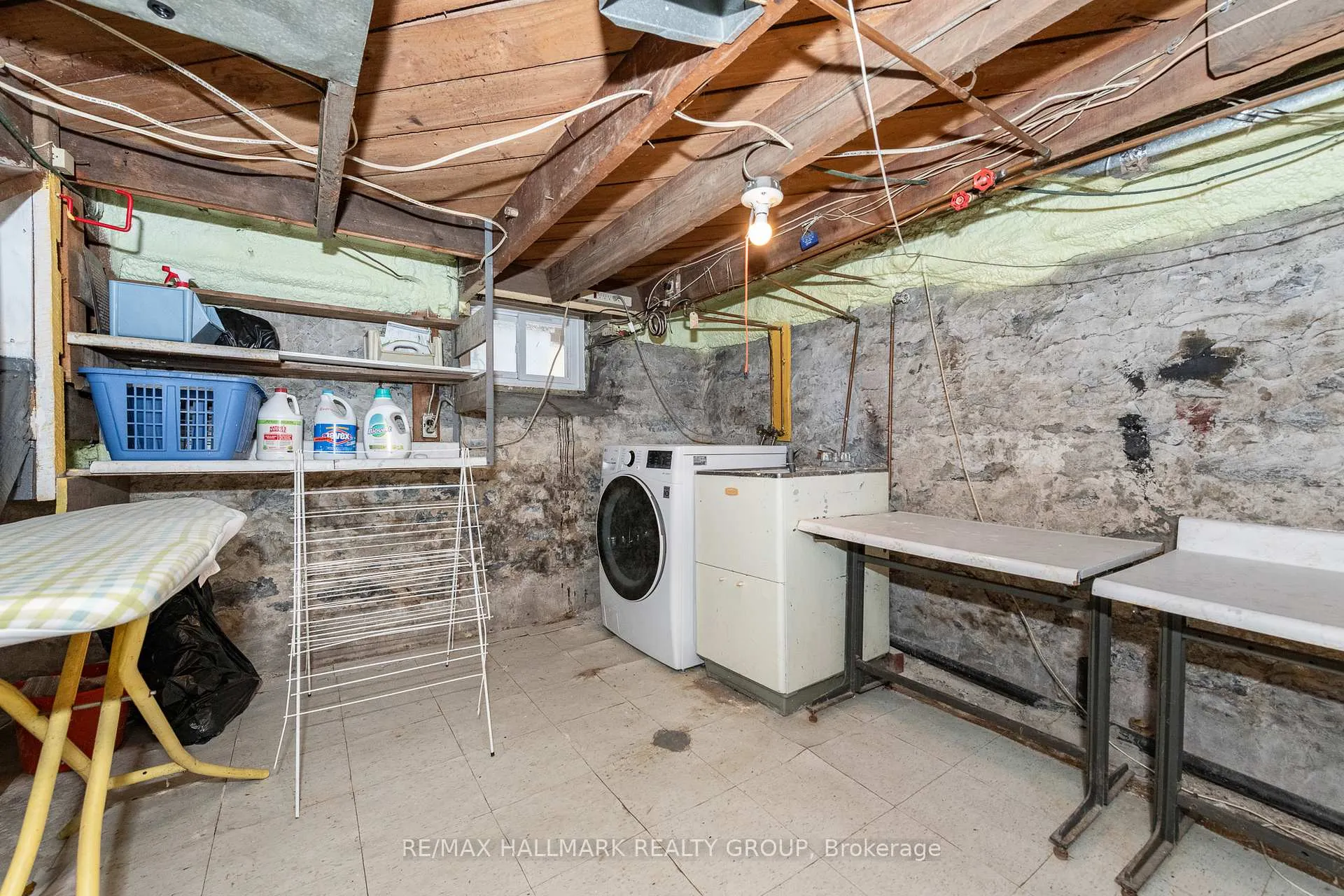 Photo 36 of 55 Smirle Avenue, Ottawa, Ottawa West — HOMEH