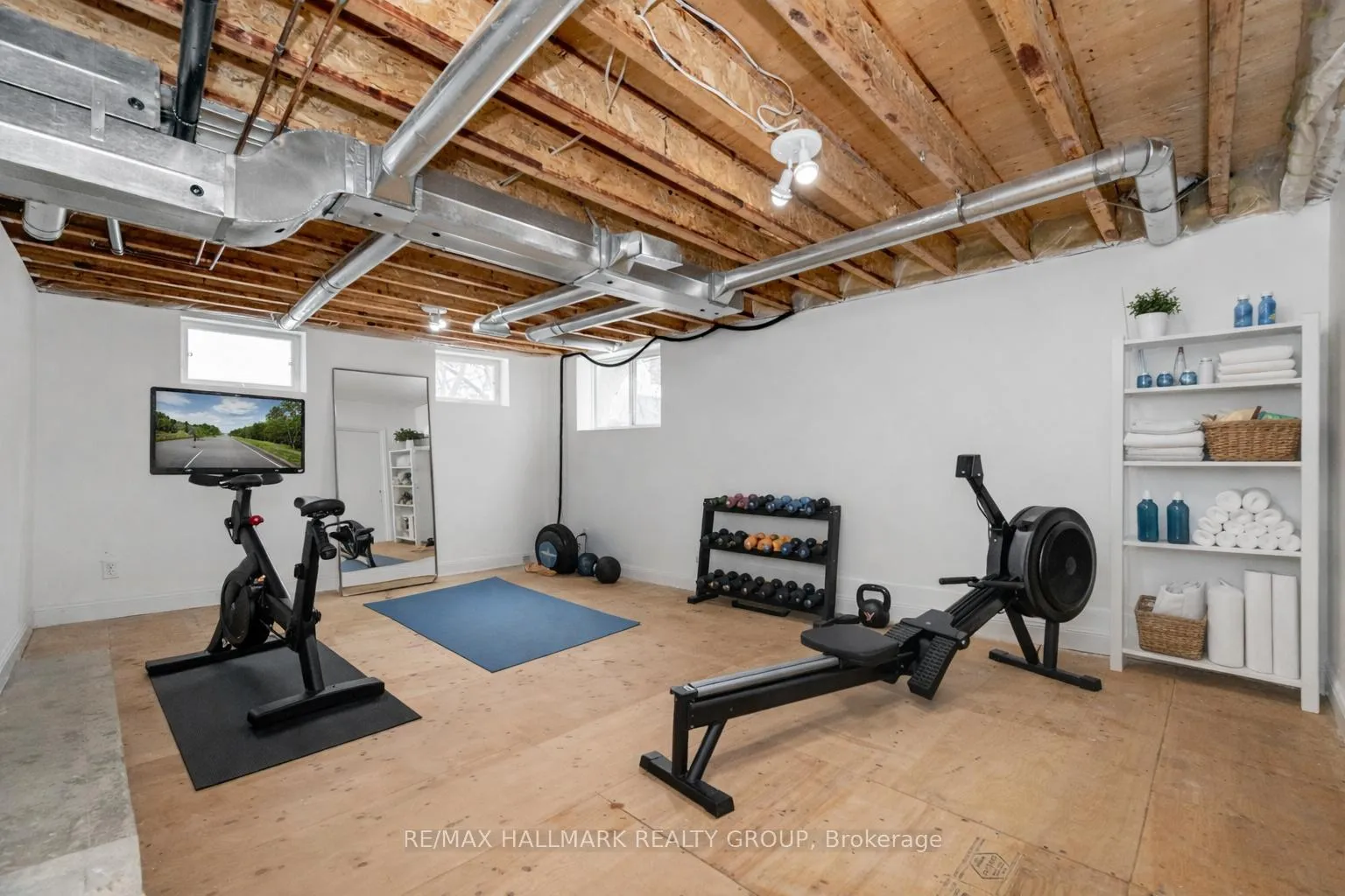 Photo 37 of 55 Smirle Avenue, Ottawa, Ottawa West — HOMEH