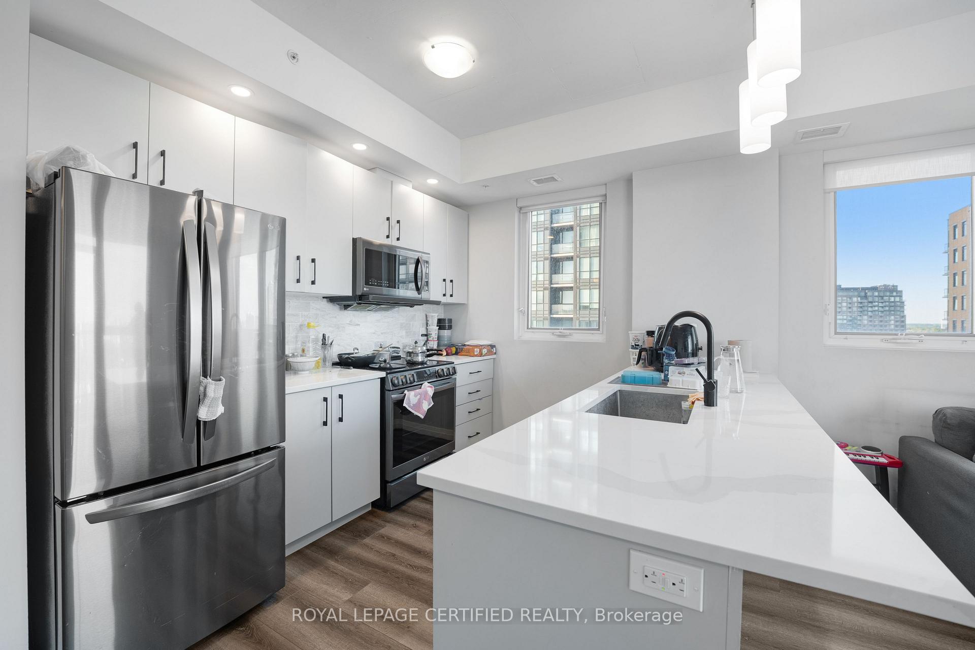 Photo 4 of Unit 1502, 108 Garment Street, Kitchener, City Commercial Core — HOMEH